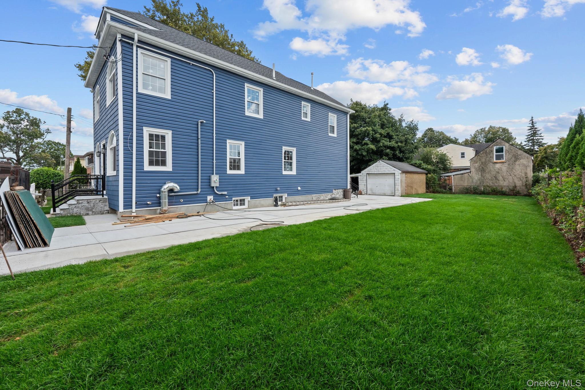 22726 112th Road, Queens Village, NY 11429