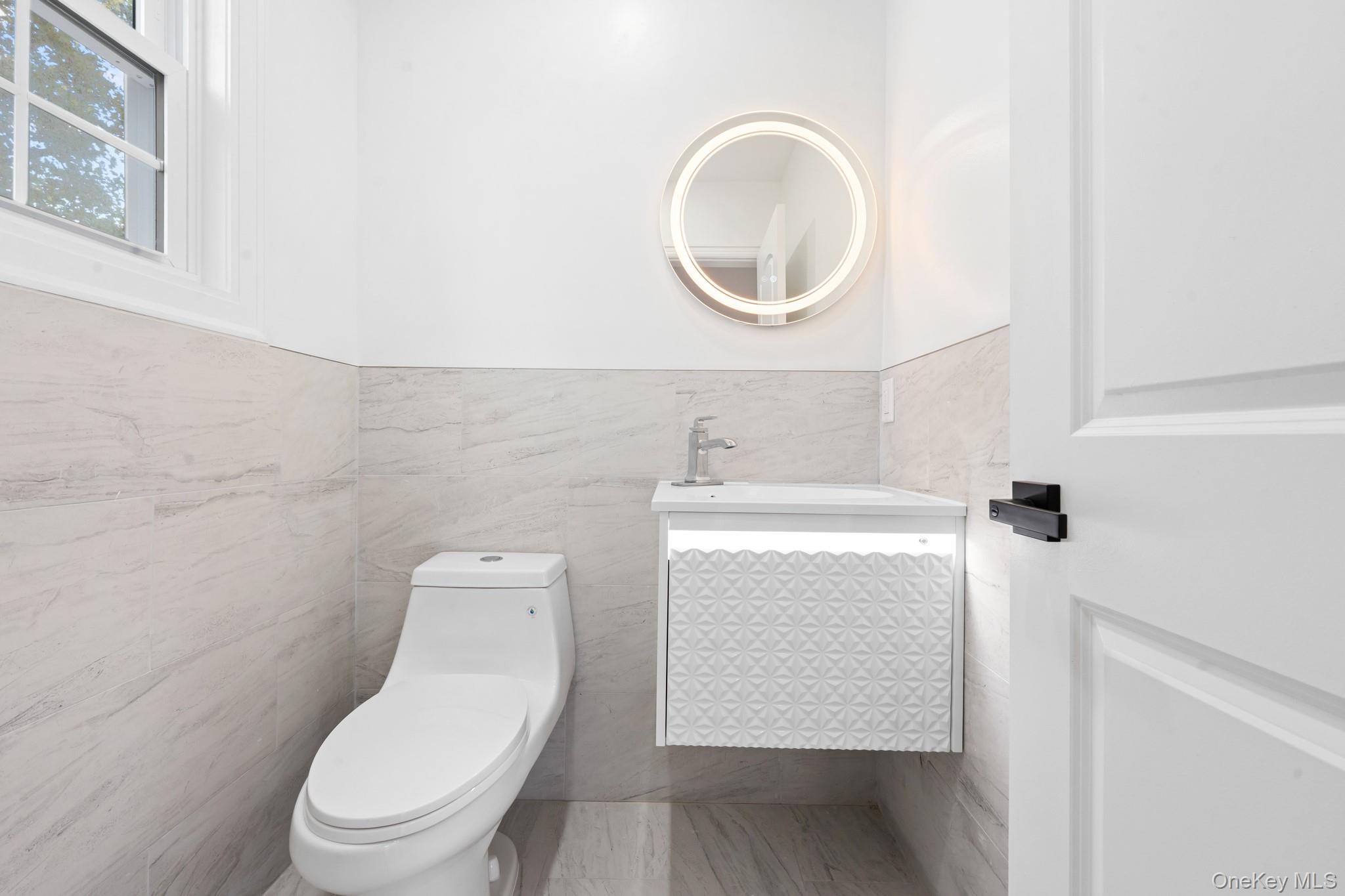 22726 112th Road, Queens Village, NY 11429