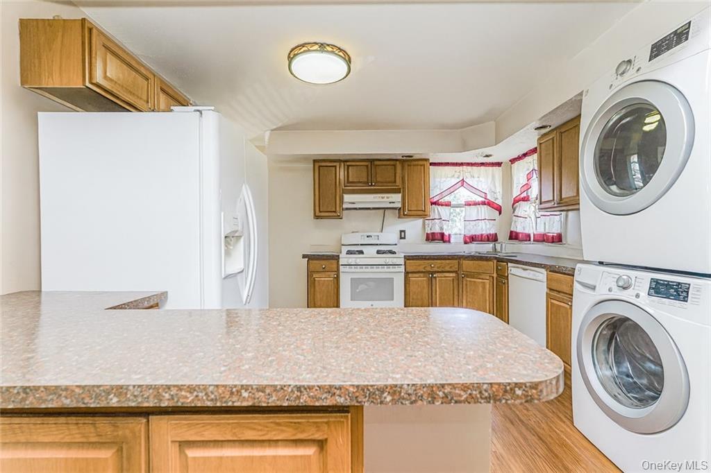 44 Finley Avenue, Staten Island, NY 10306