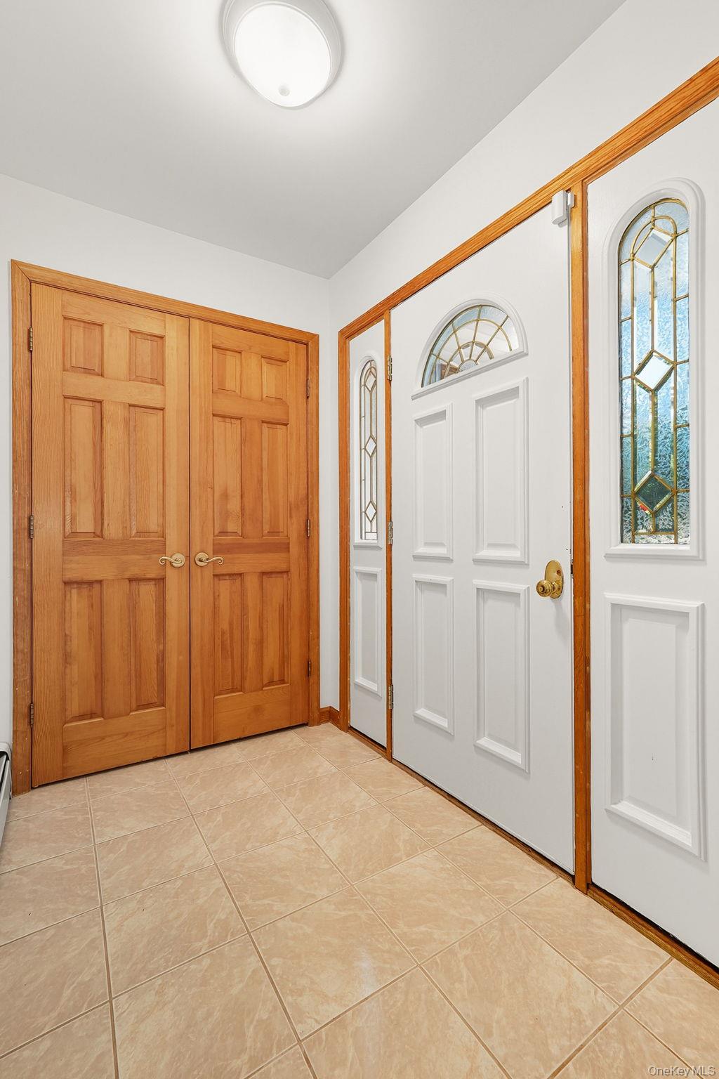 30 Red Hawk Lane, Poughkeepsie, NY 12601