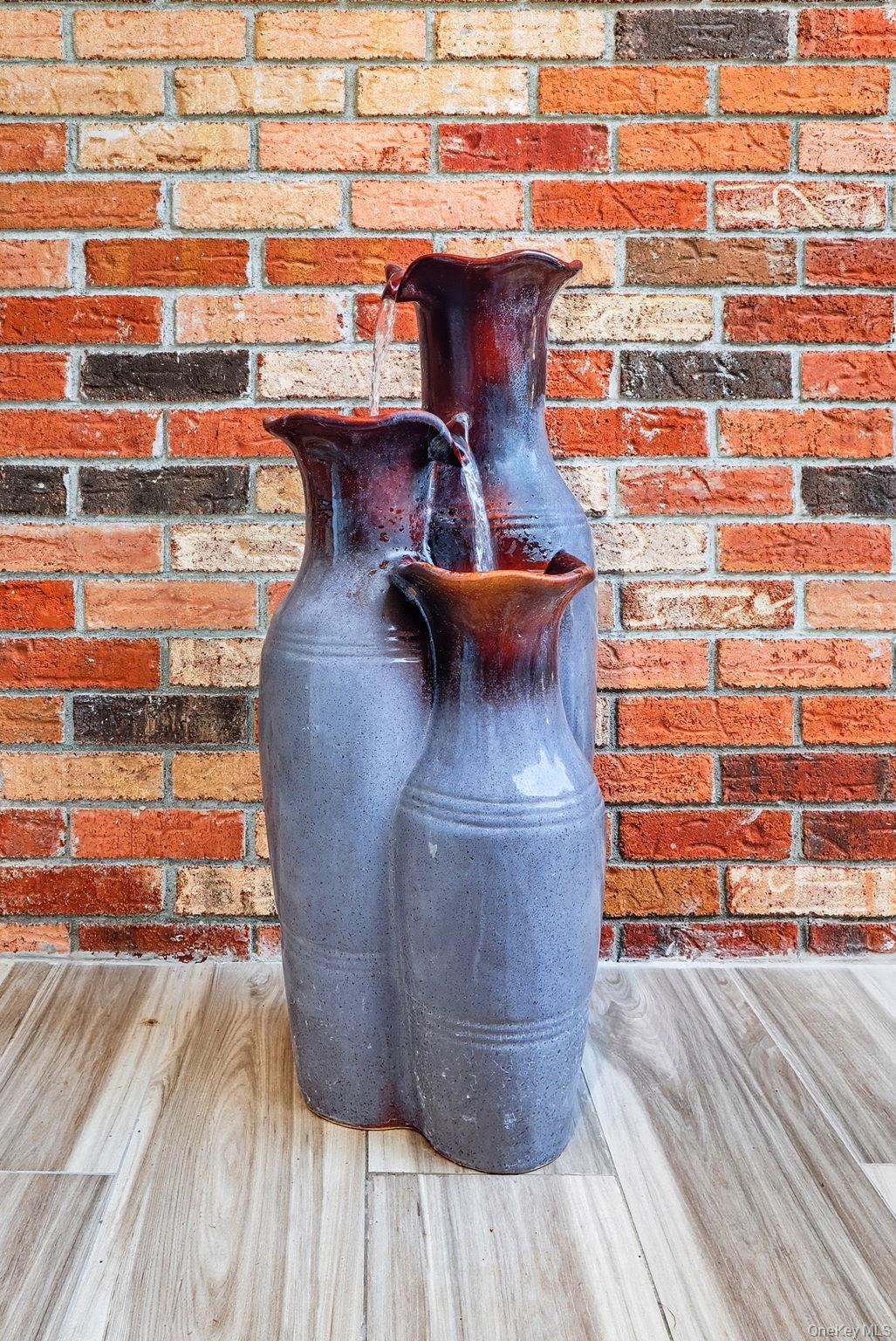 30 Red Hawk Lane, Poughkeepsie, NY 12601