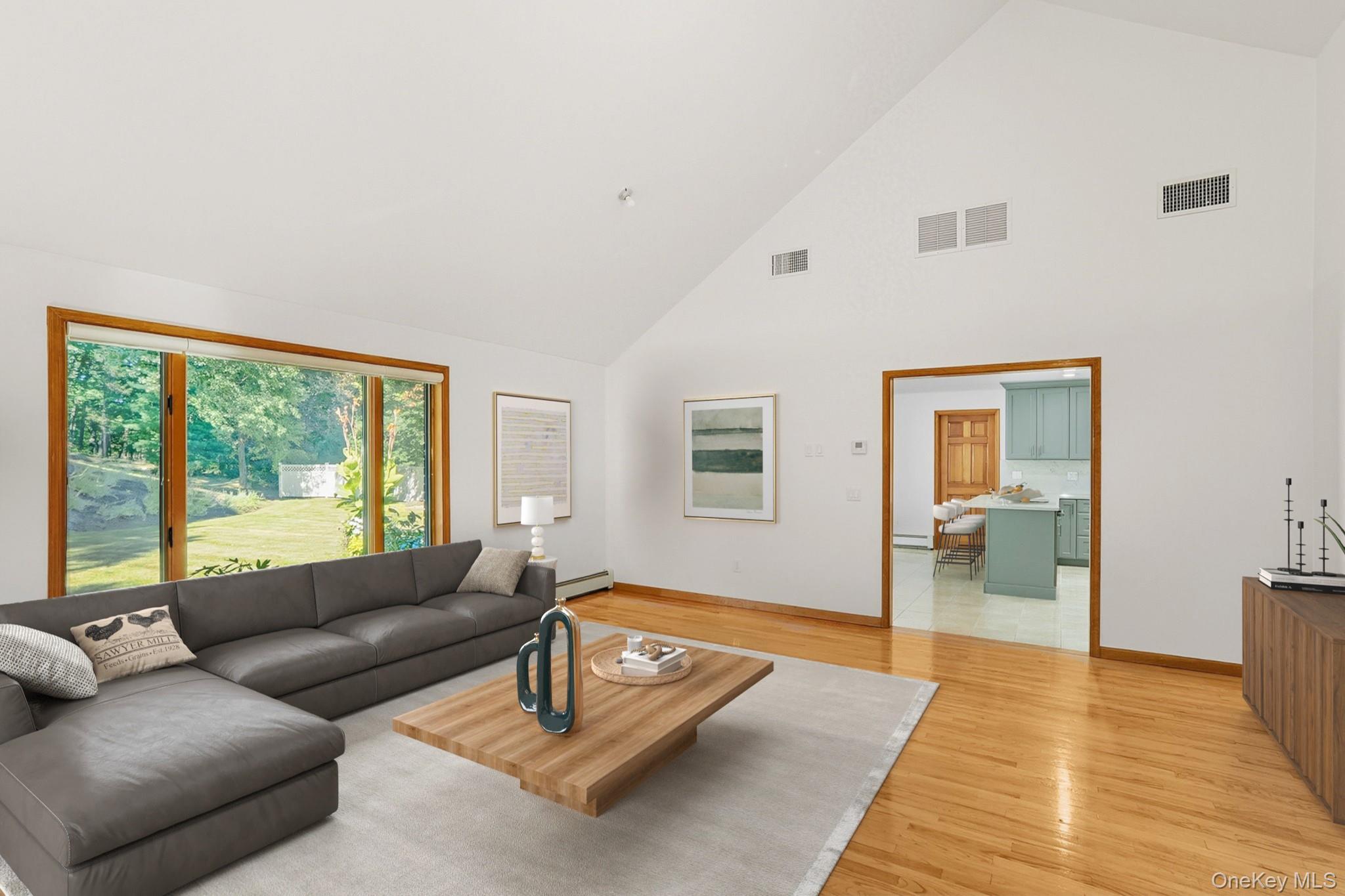 30 Red Hawk Lane, Poughkeepsie, NY 12601