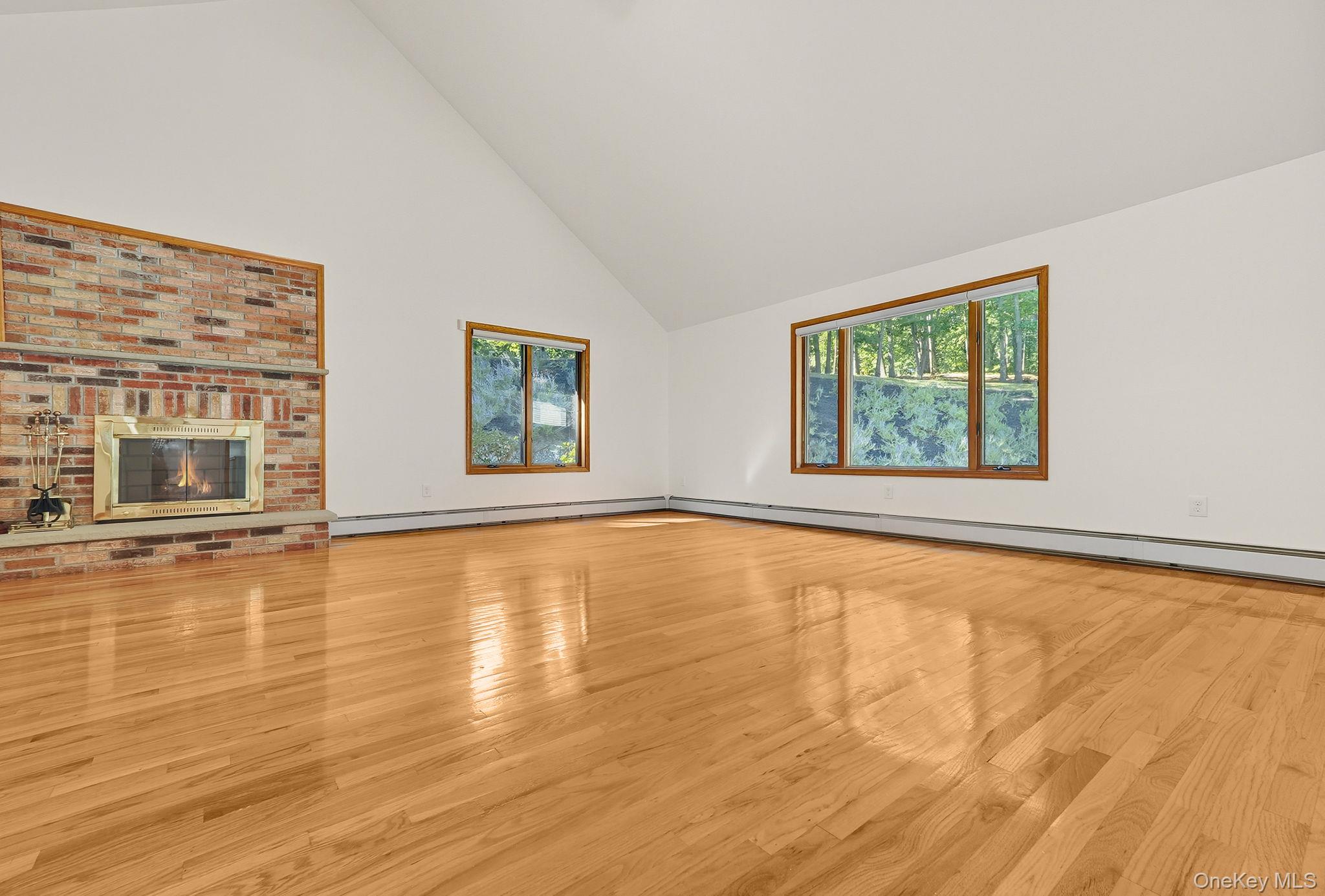 30 Red Hawk Lane, Poughkeepsie, NY 12601