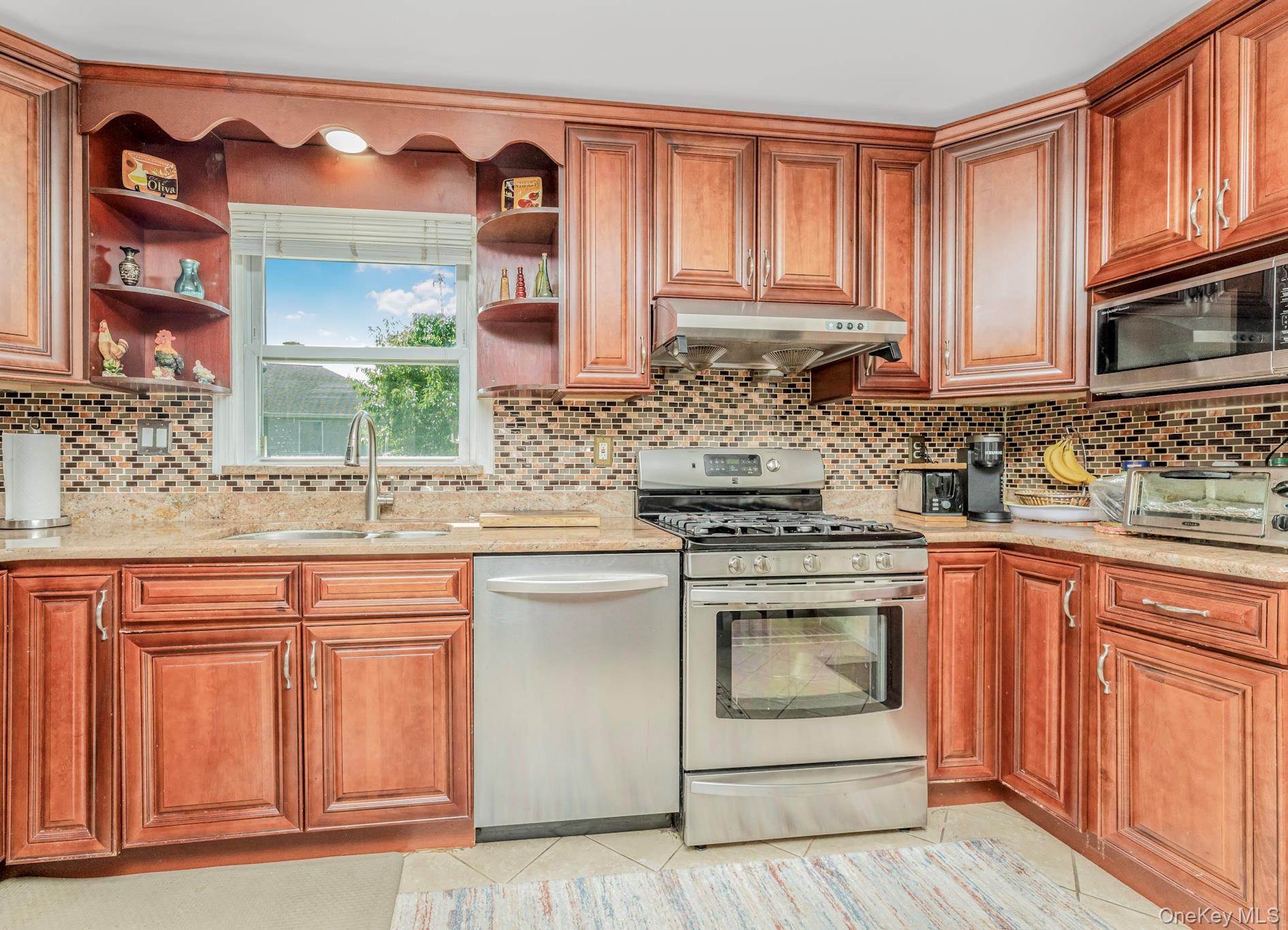 16 June Street, Yonkers, NY 10710