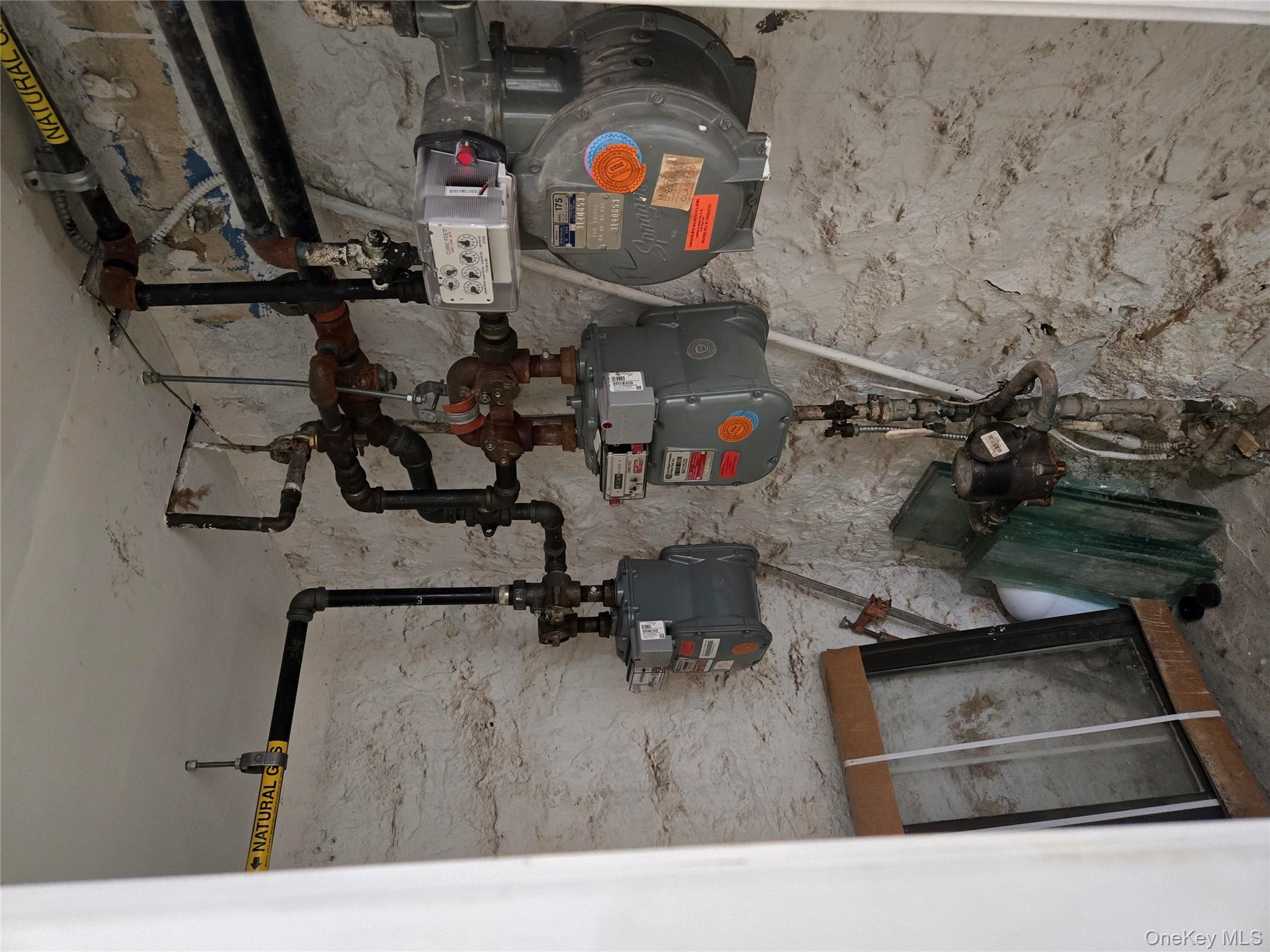 1729 Montgomery Avenue, Bronx, NY 10453