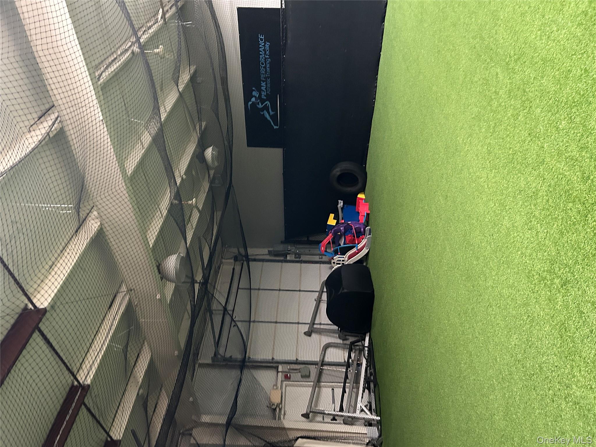 196 Bell Meade Avenue # 2/3, East Setauket, NY 11733