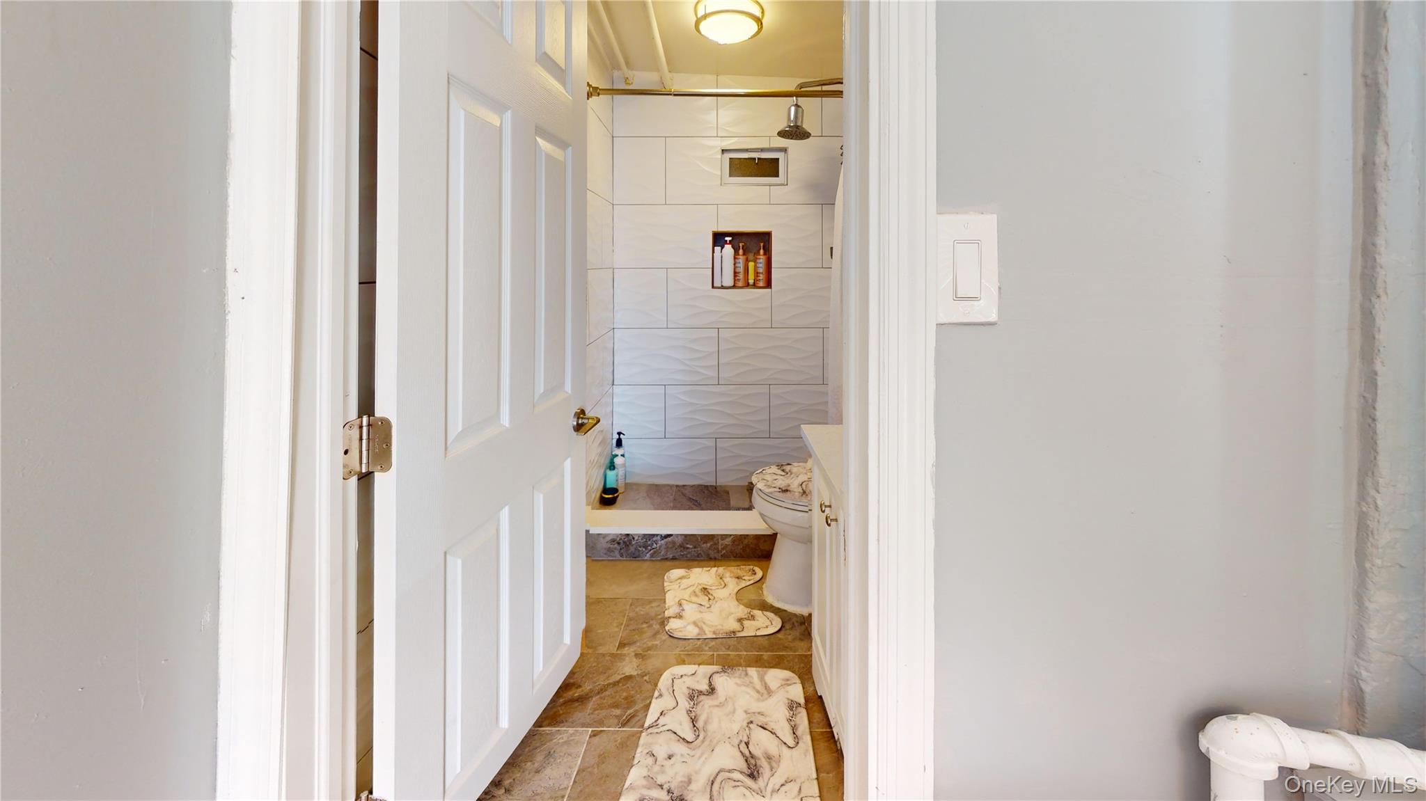 209 Lincoln Avenue, Yonkers, NY 10704