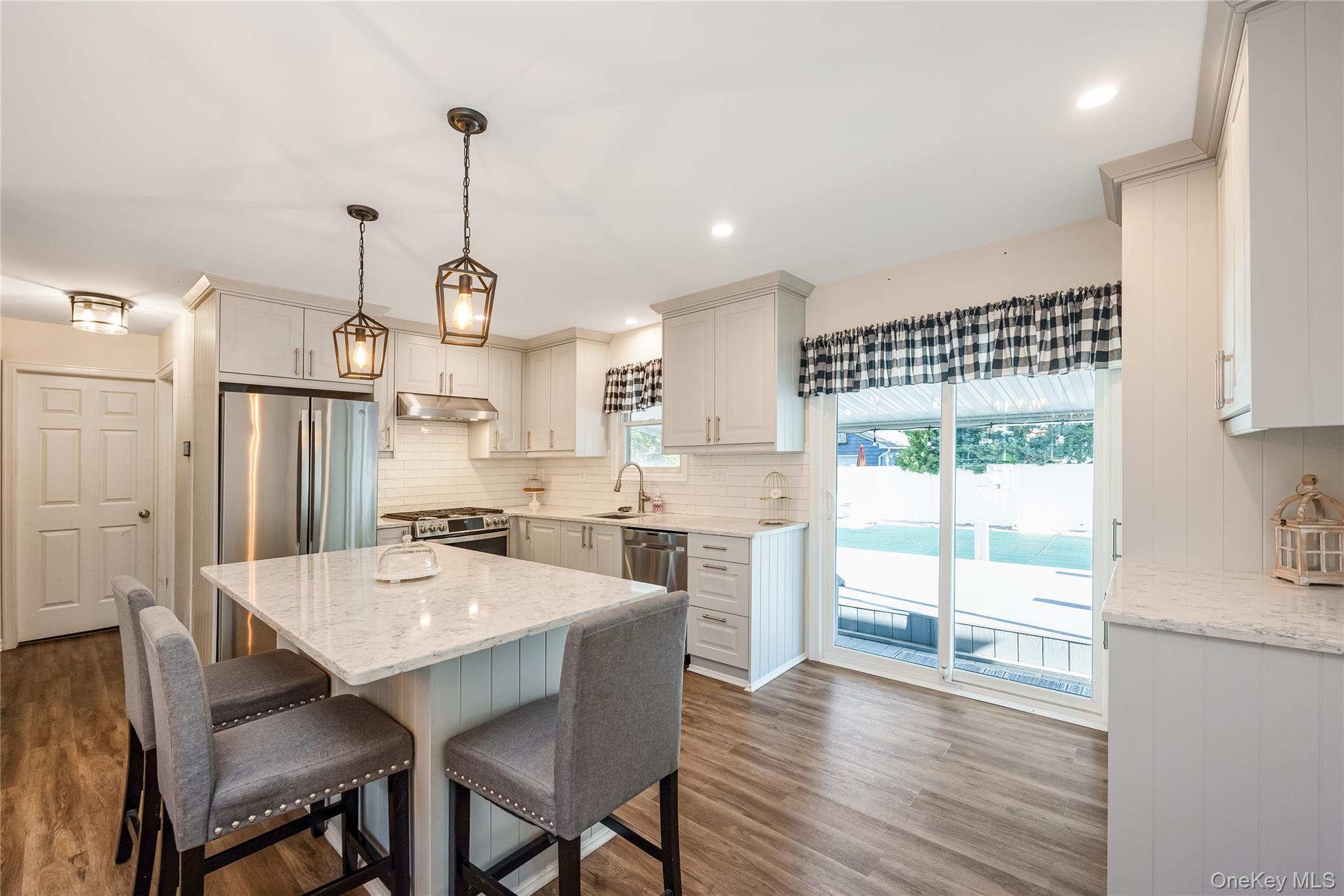 4 Lime Court, West Babylon, NY 11704