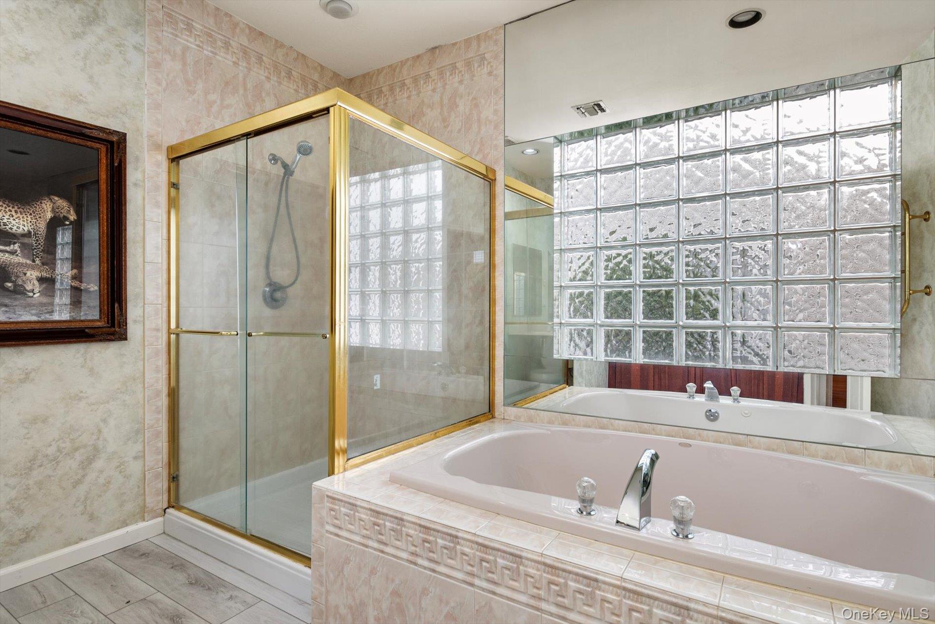 45 Hamlet Drive, Hauppauge, NY 11788