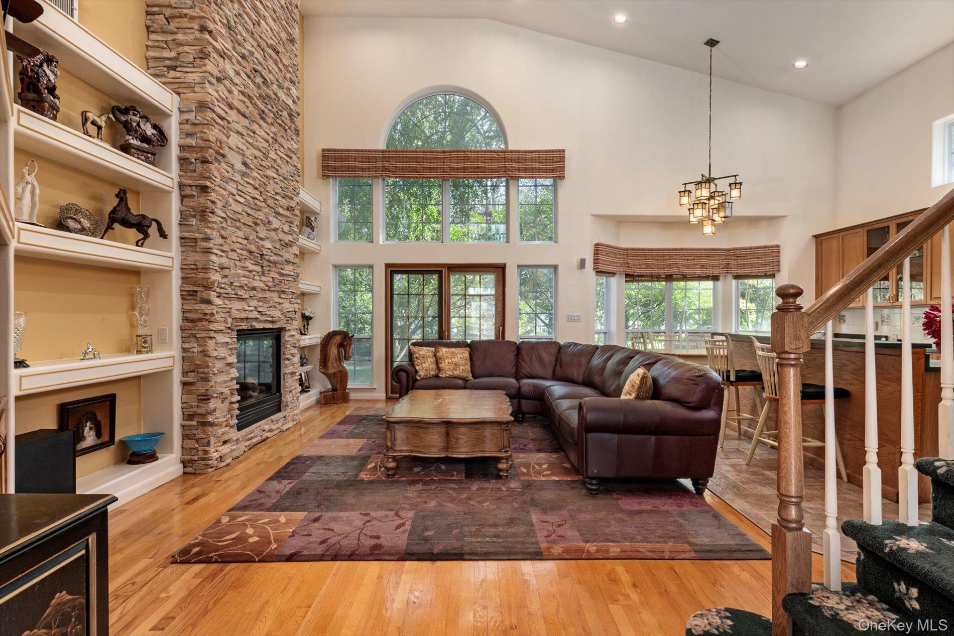 45 Hamlet Drive, Hauppauge, NY 11788