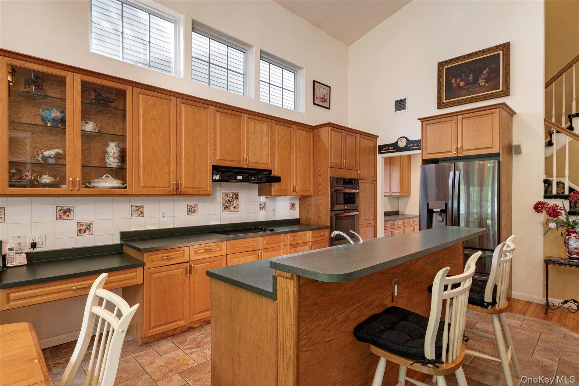 45 Hamlet Drive, Hauppauge, NY 11788