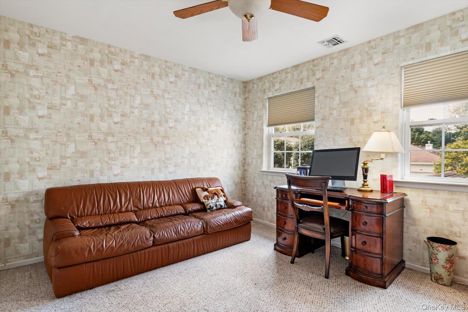 45 Hamlet Drive, Hauppauge, NY 11788