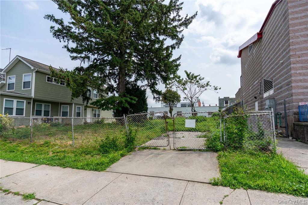 150-12 12 Avenue, Whitestone, NY 11357