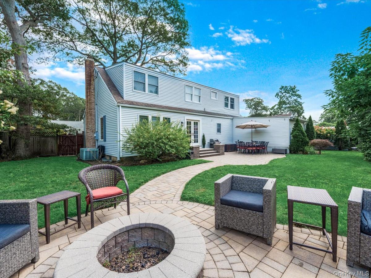 60 Hanrahan Avenue, Farmingville, NY 11738