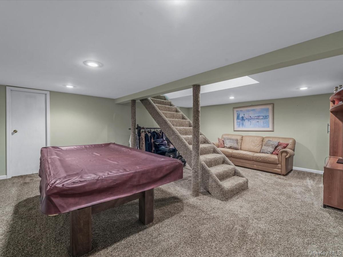 60 Hanrahan Avenue, Farmingville, NY 11738