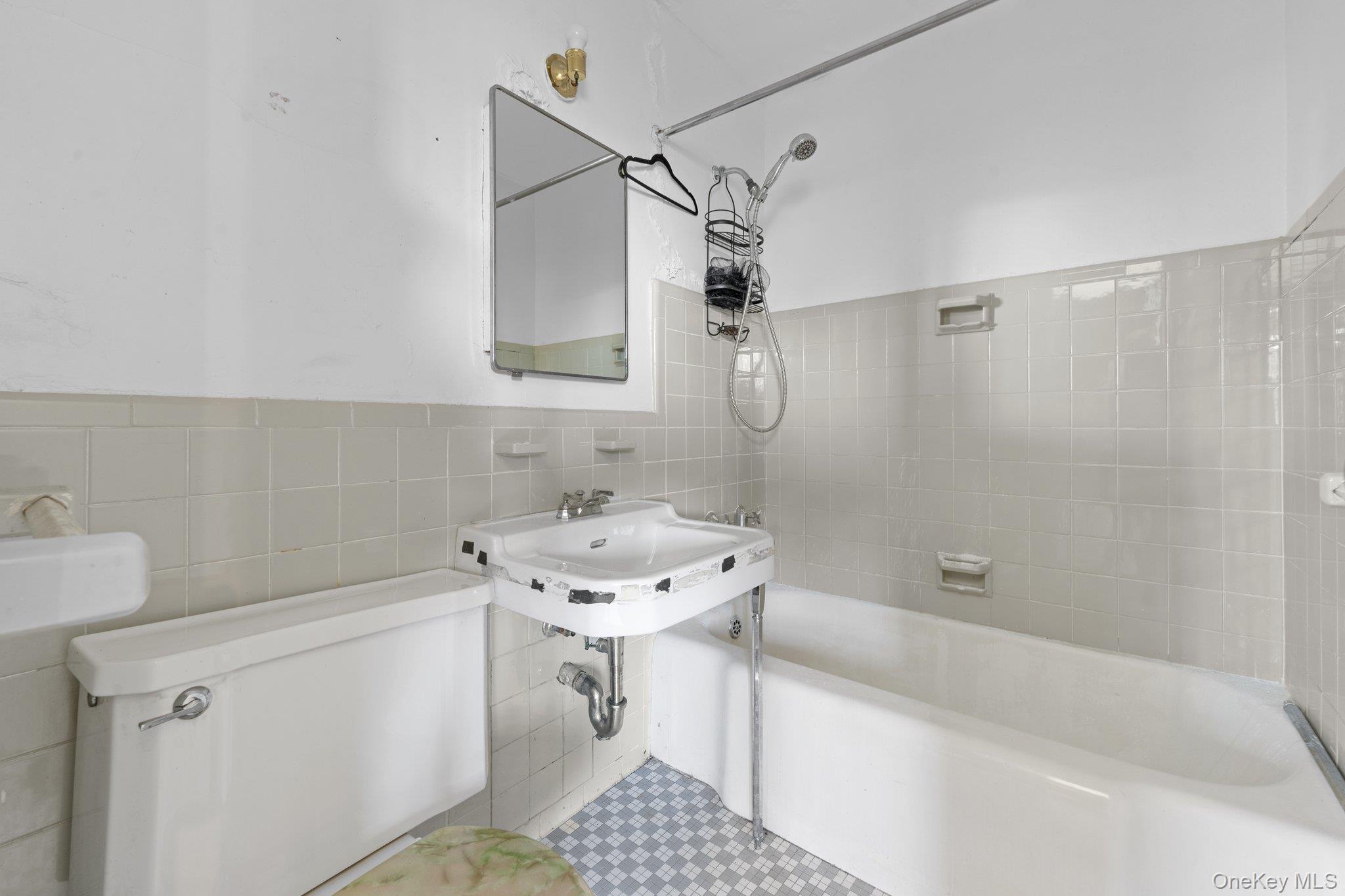 1 Fordham Hill Oval Oval # 4E, Bronx, NY 10468