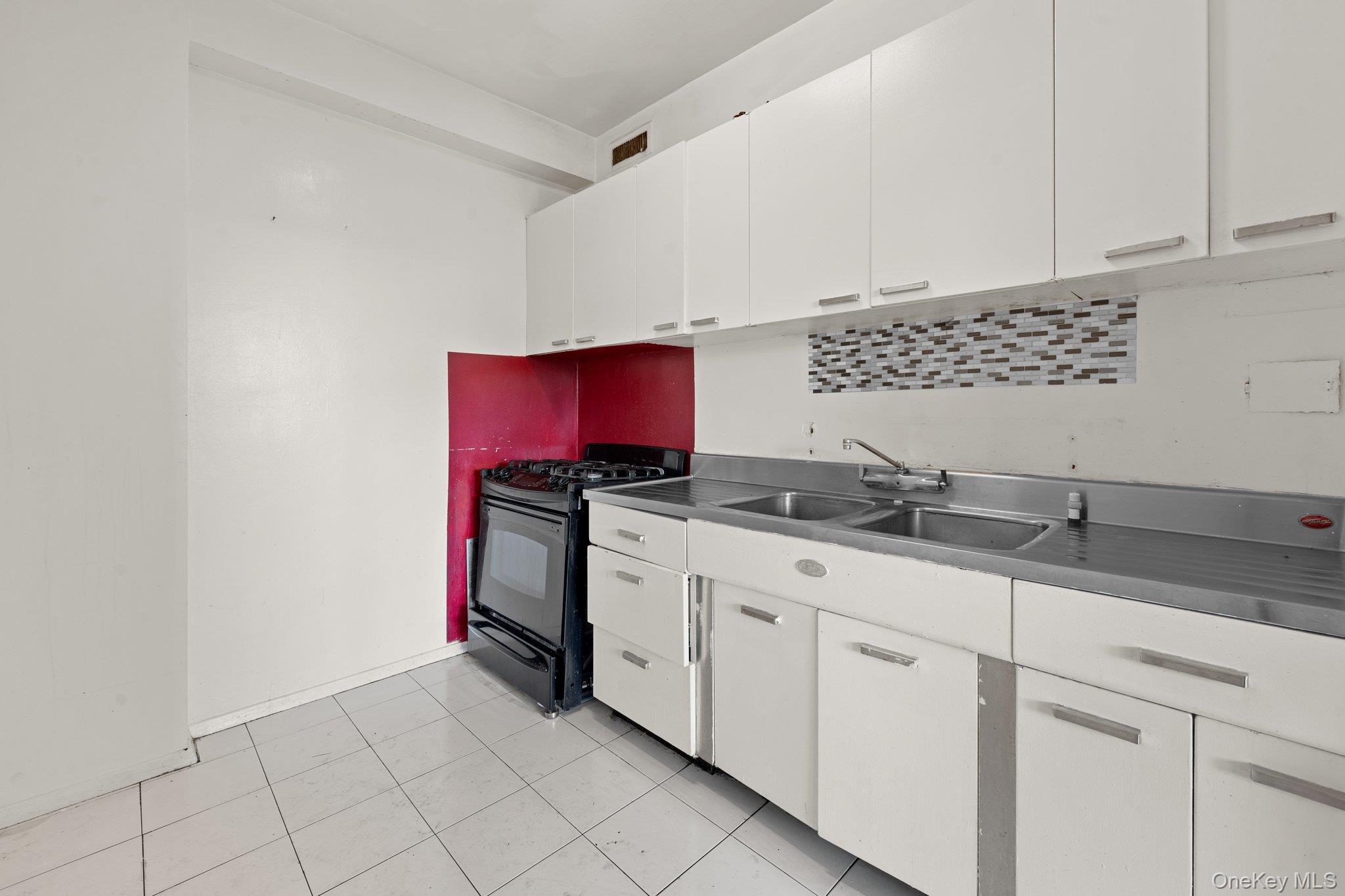 1 Fordham Hill Oval Oval # 4E, Bronx, NY 10468