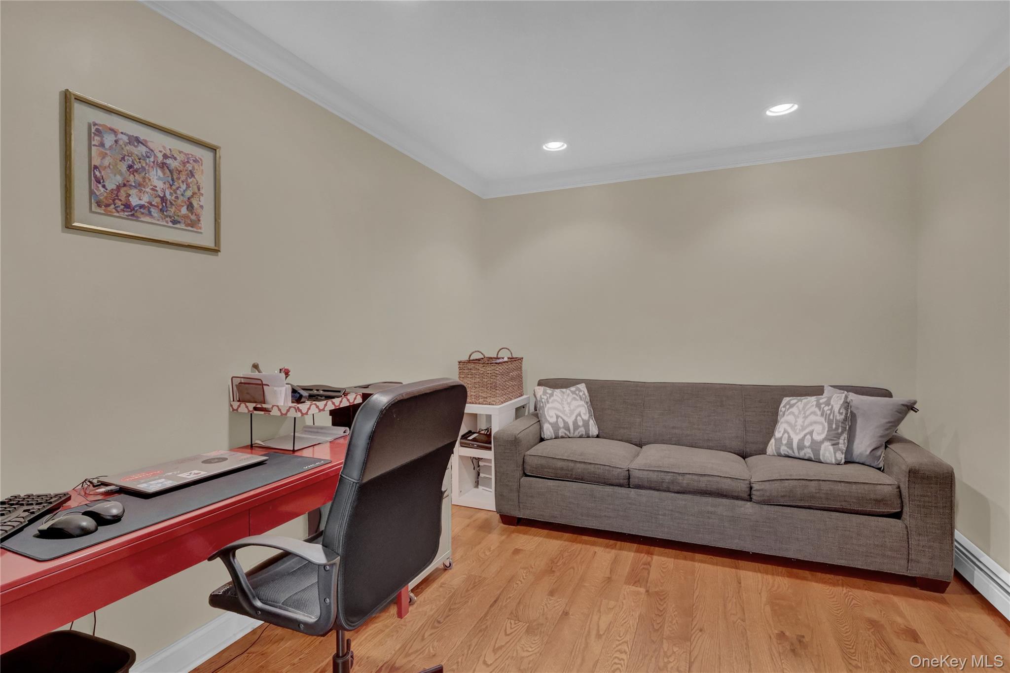 105 Cliff Road, Port Jefferson, NY 11777