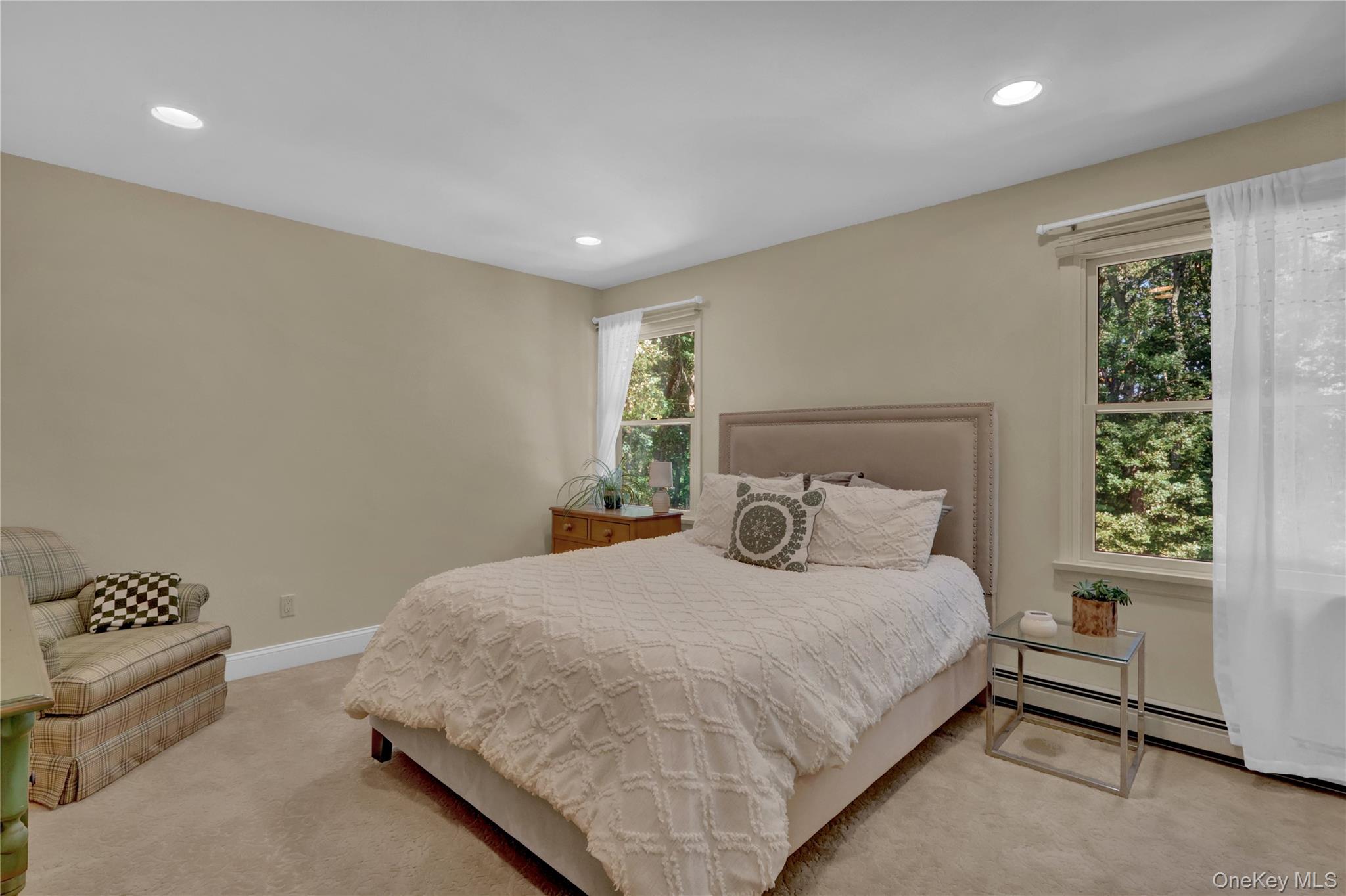 105 Cliff Road, Port Jefferson, NY 11777