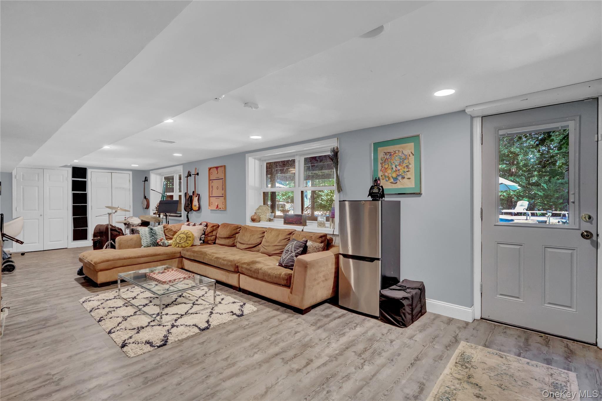 105 Cliff Road, Port Jefferson, NY 11777