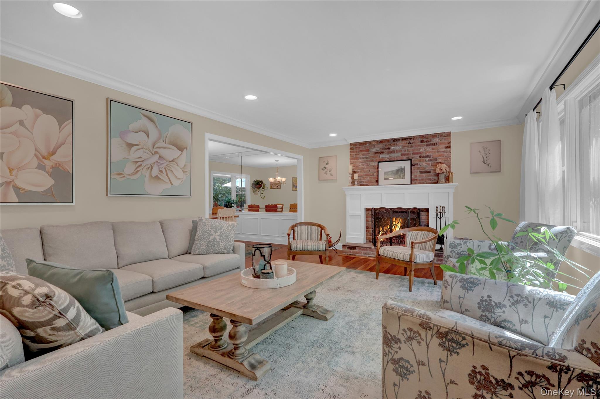 105 Cliff Road, Port Jefferson, NY 11777