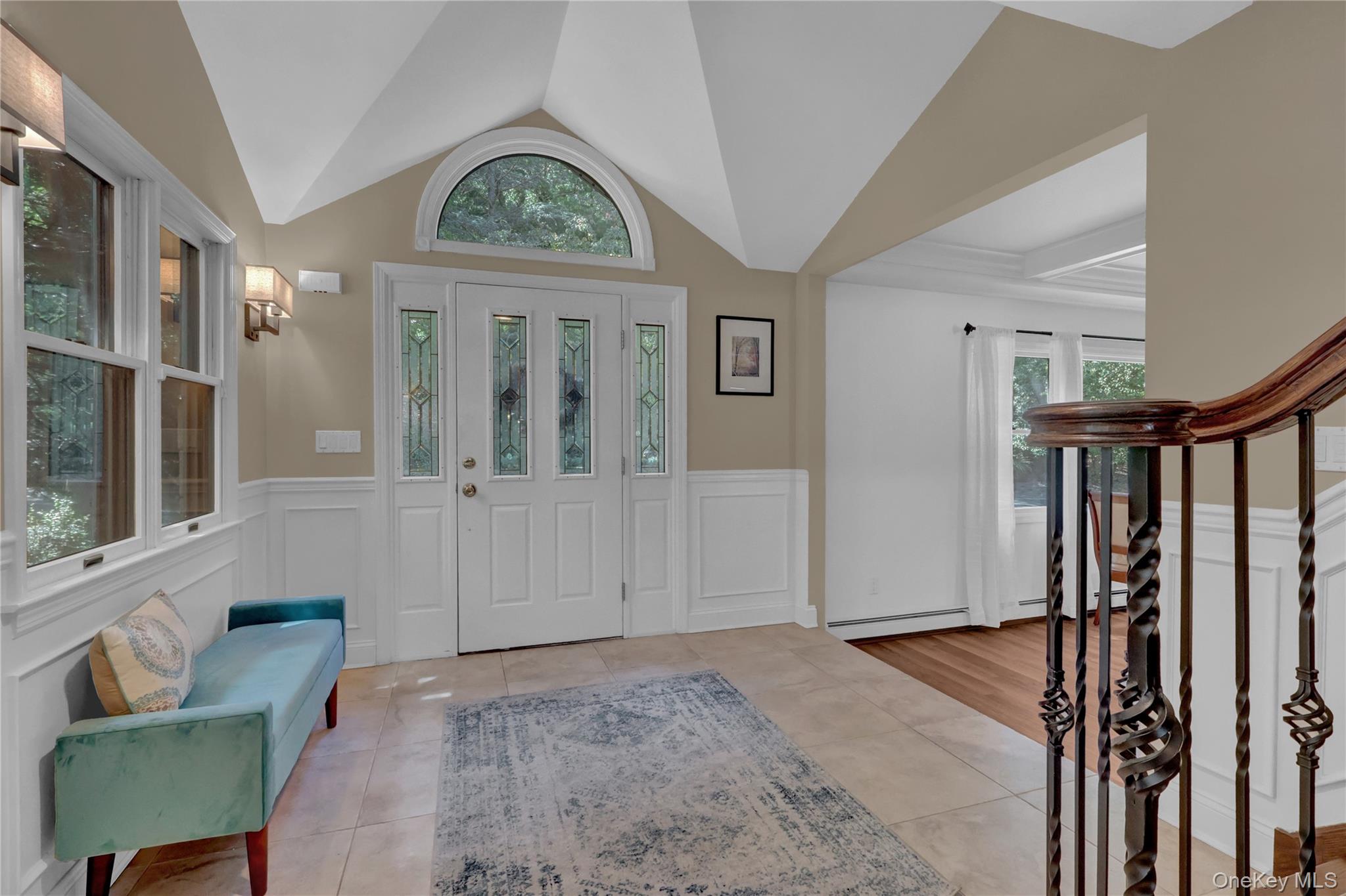 105 Cliff Road, Port Jefferson, NY 11777