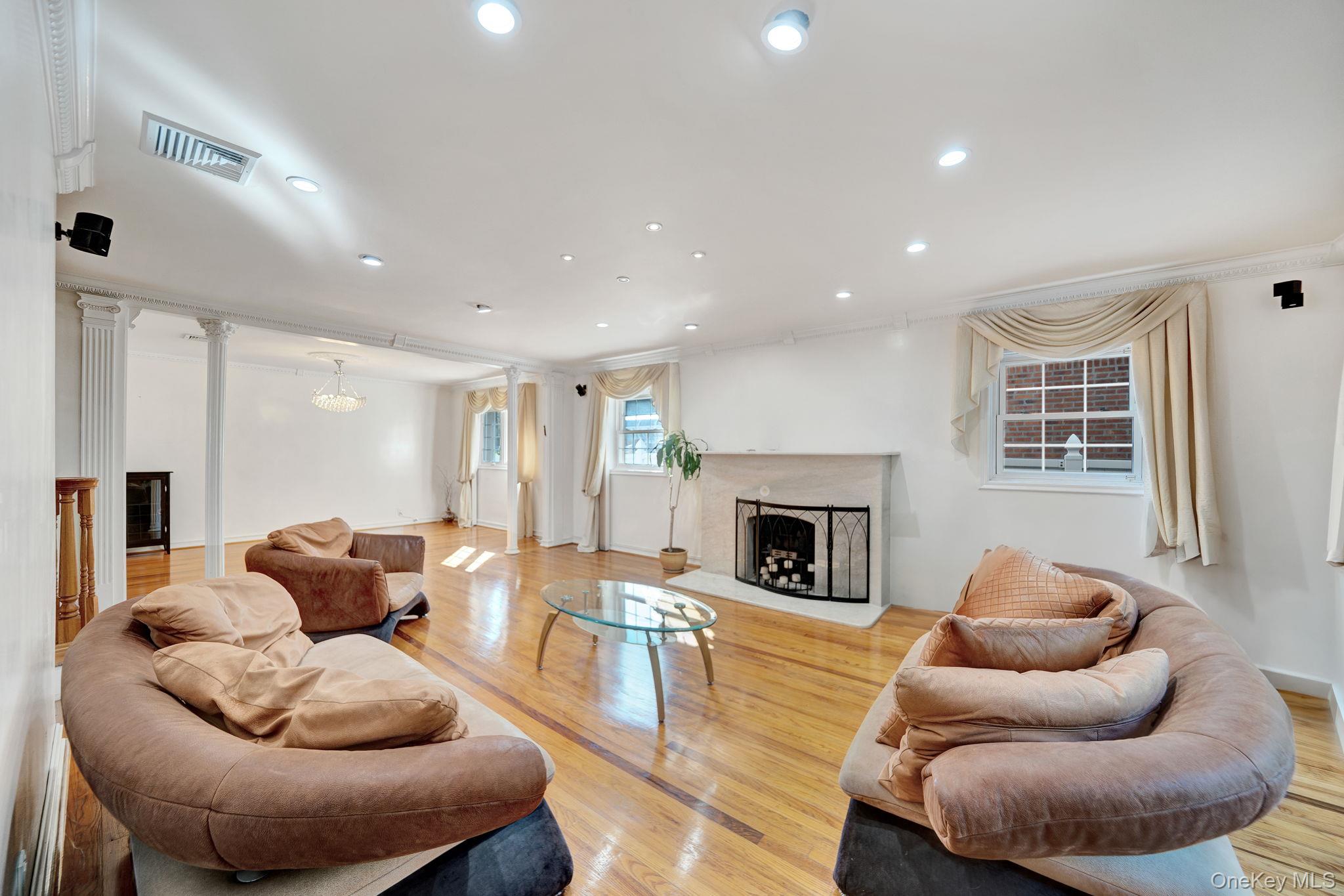 73-55 194th Street, Fresh Meadows, NY 11366