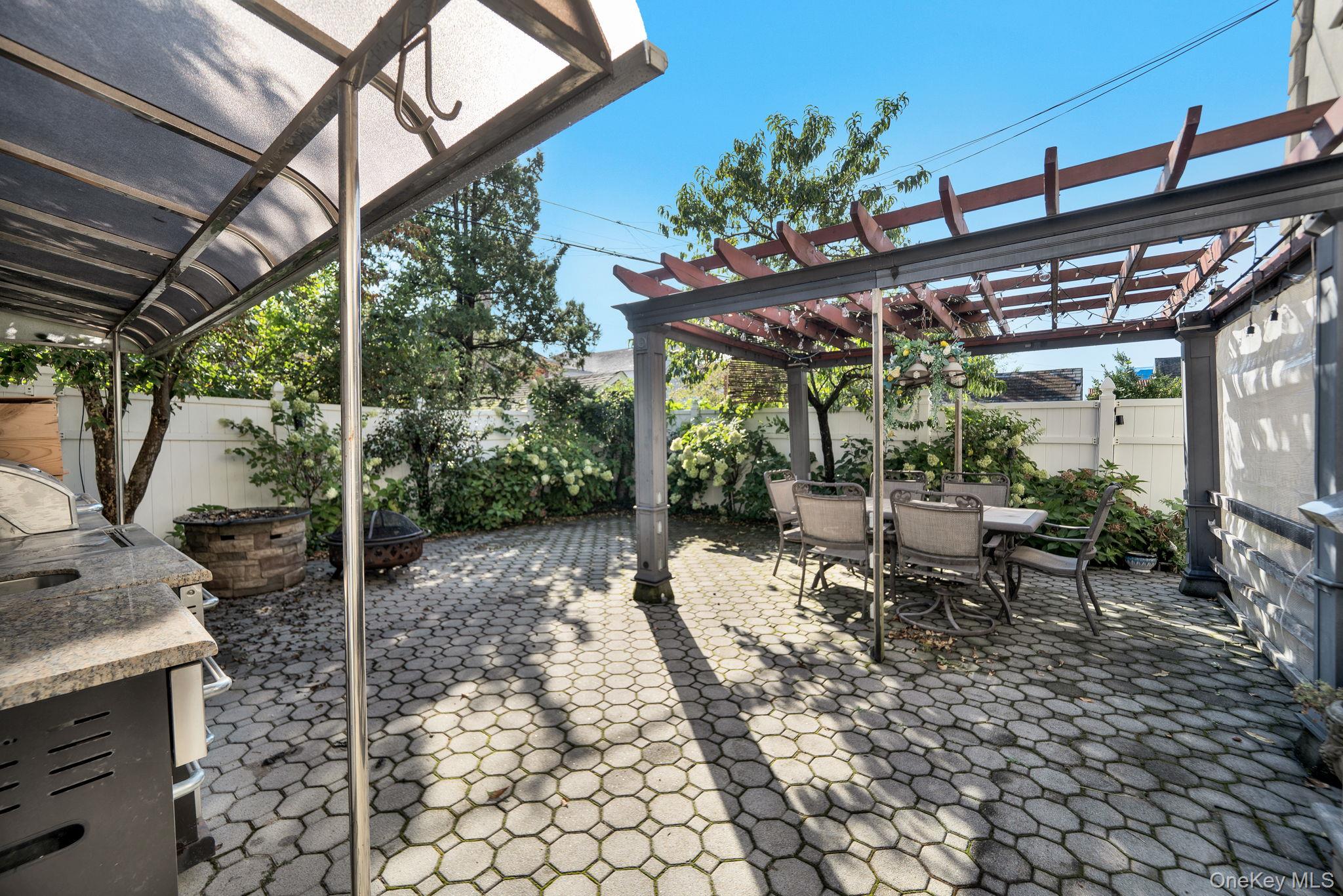 73-55 194th Street, Fresh Meadows, NY 11366