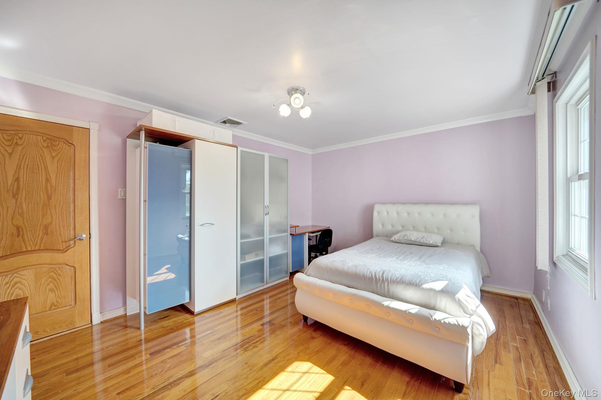 73-55 194th Street, Fresh Meadows, NY 11366