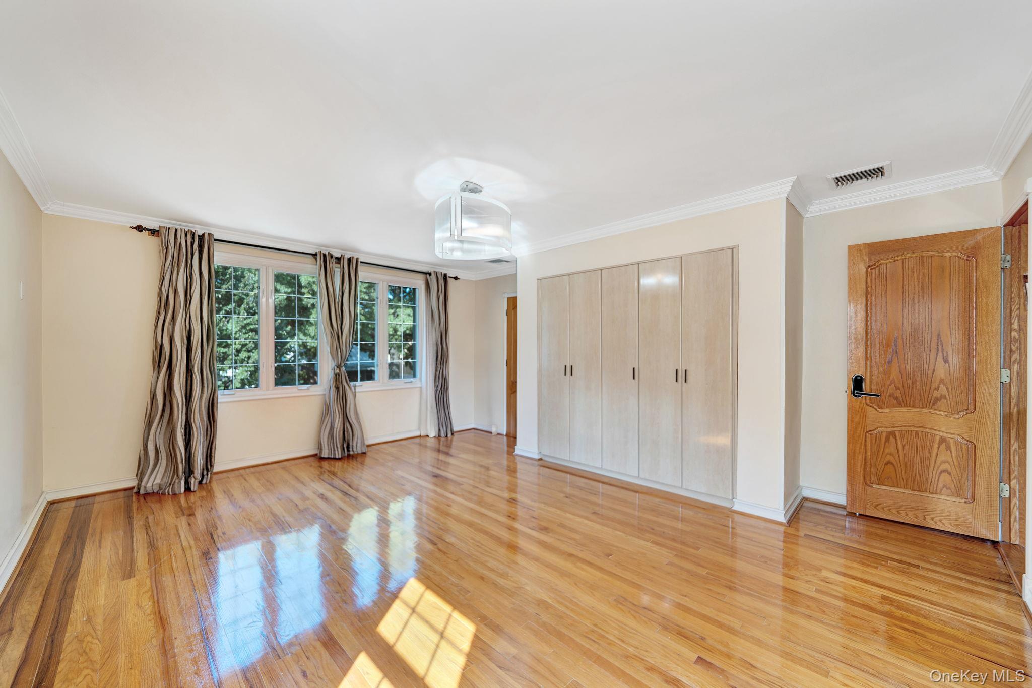 73-55 194th Street, Fresh Meadows, NY 11366