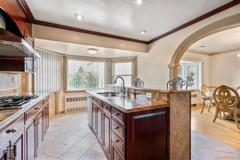 51 Davison Avenue, East Rockaway, NY 11518