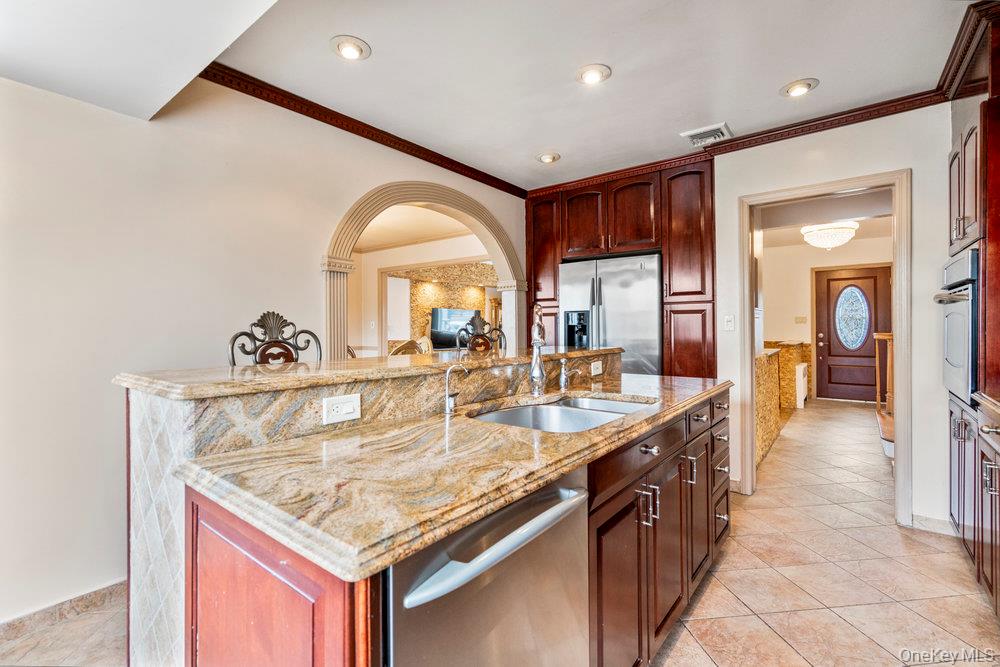 51 Davison Avenue, East Rockaway, NY 11518