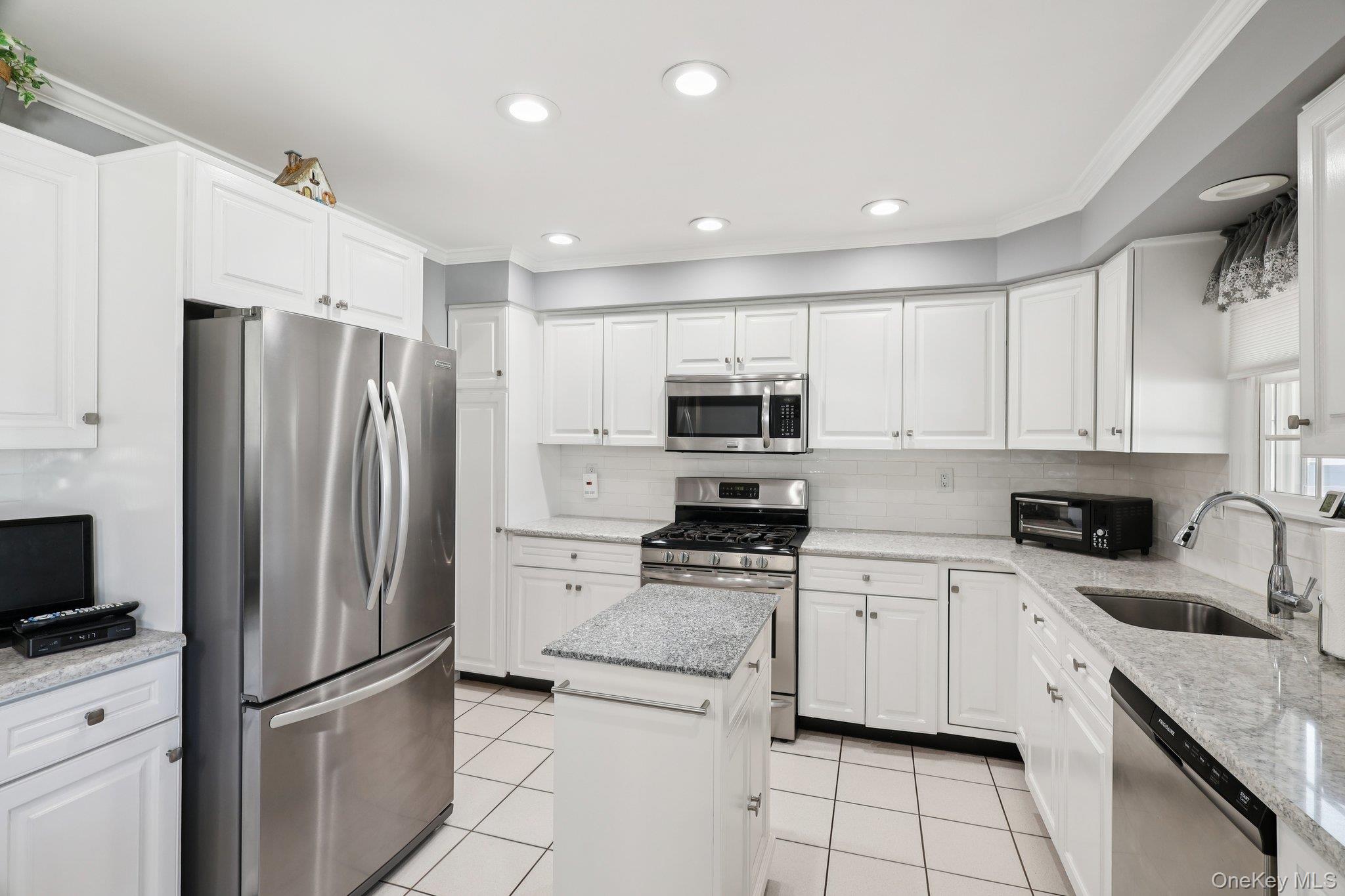 21 Eldridge Street, East Northport, NY 11731