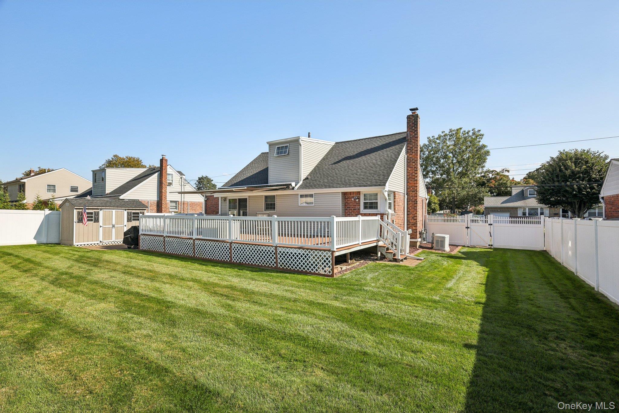 21 Eldridge Street, East Northport, NY 11731