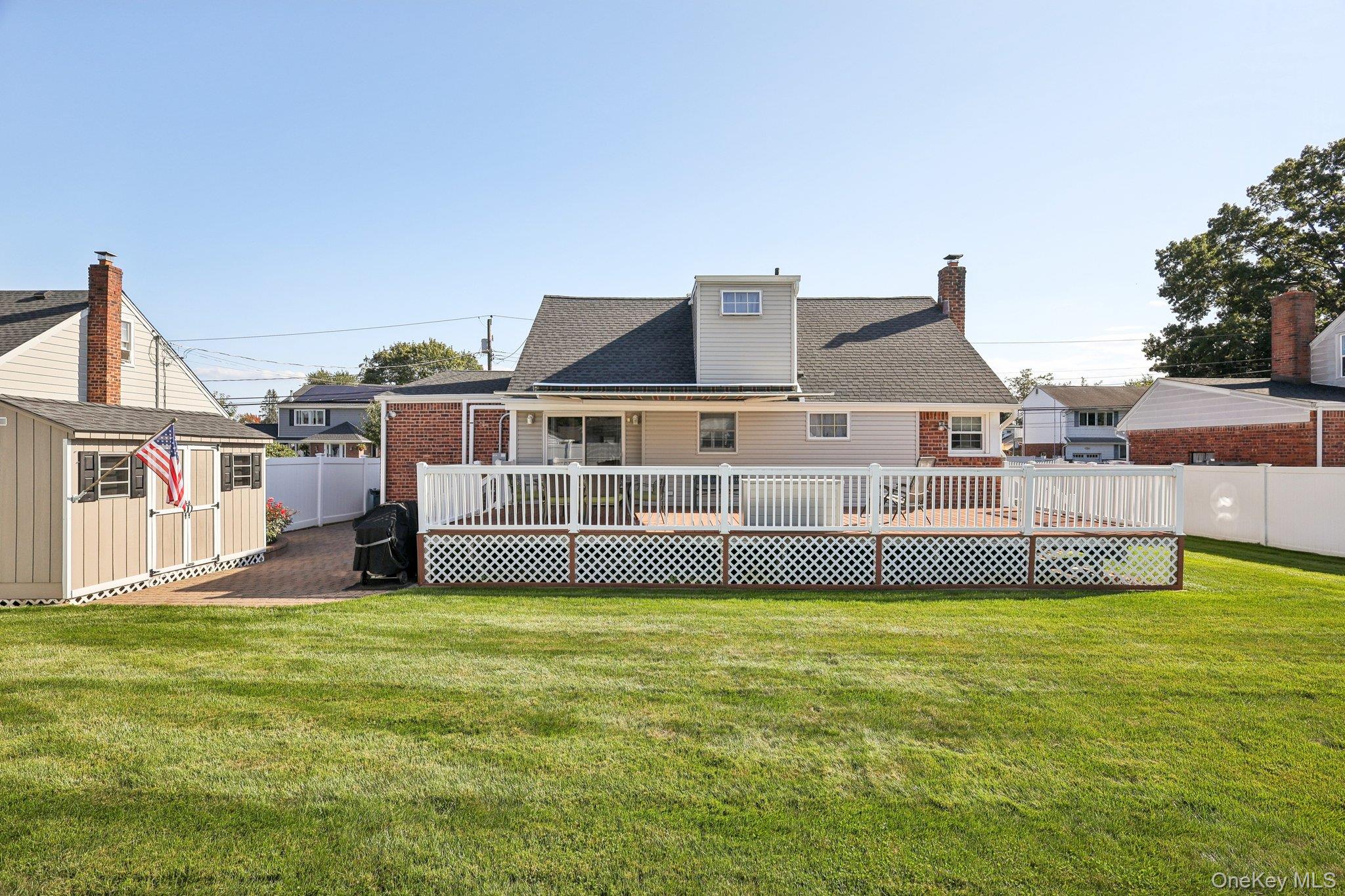 21 Eldridge Street, East Northport, NY 11731