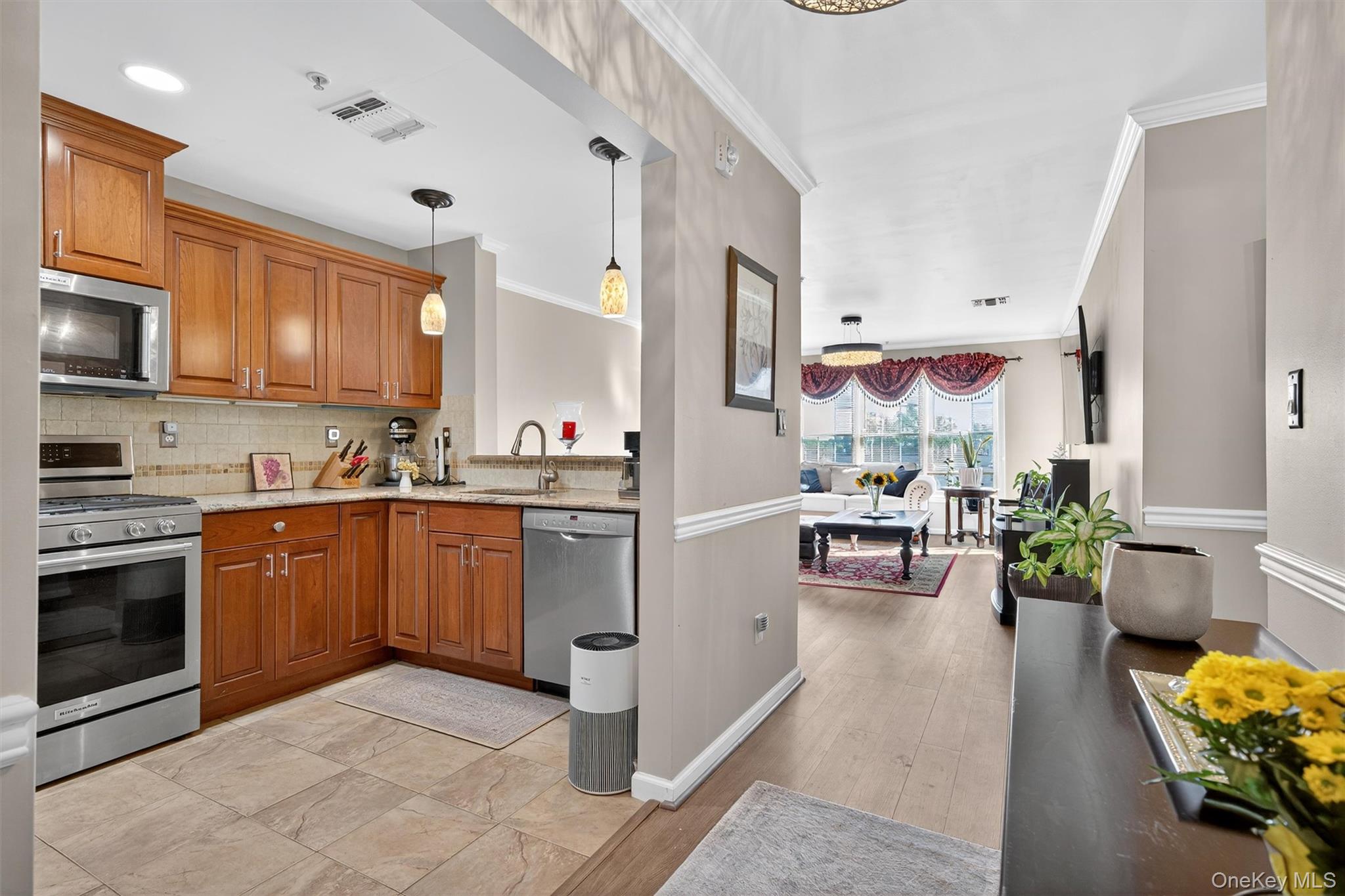 3 Cross Street # 302, Suffern, NY 10901