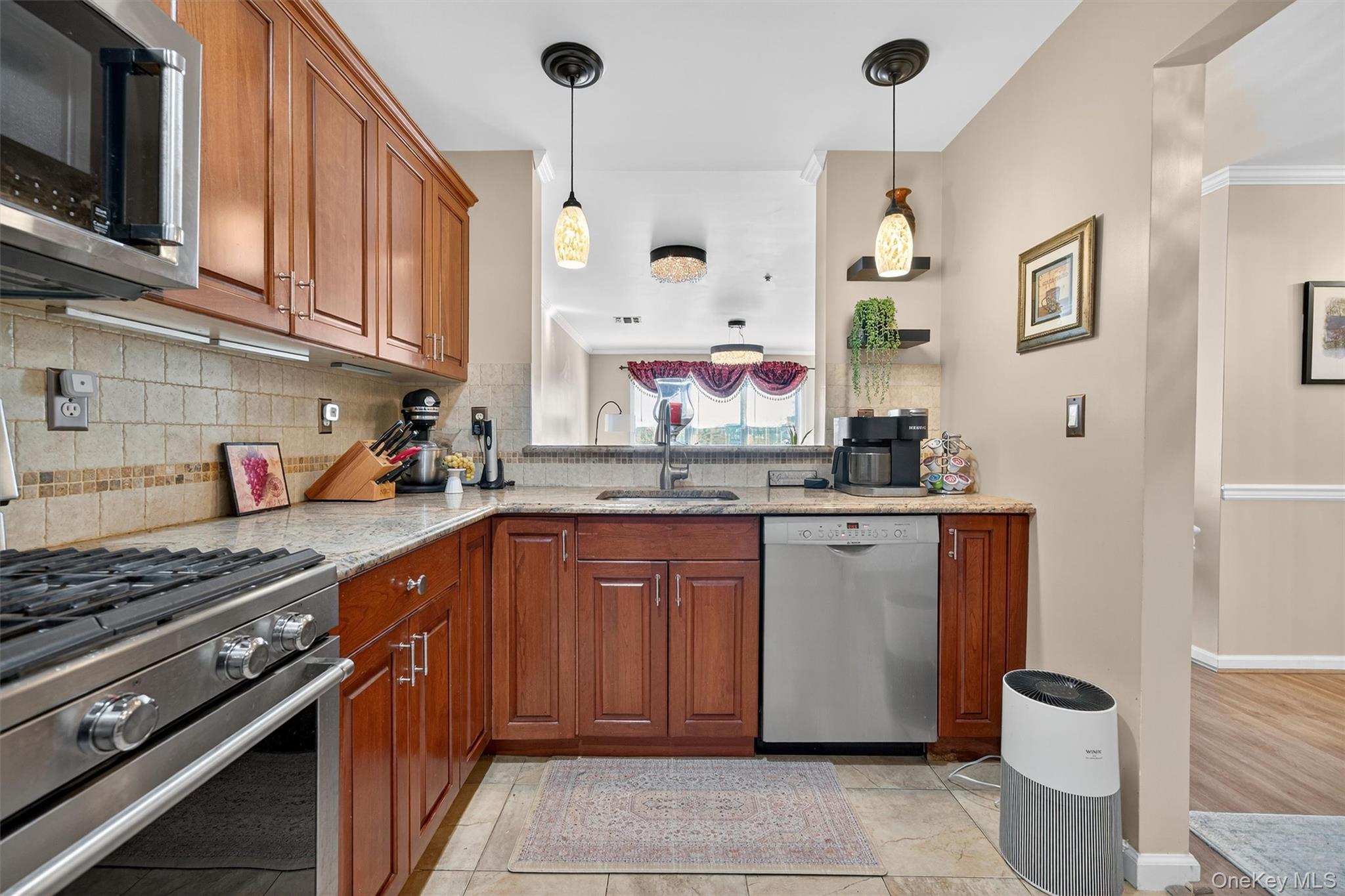 3 Cross Street # 302, Suffern, NY 10901