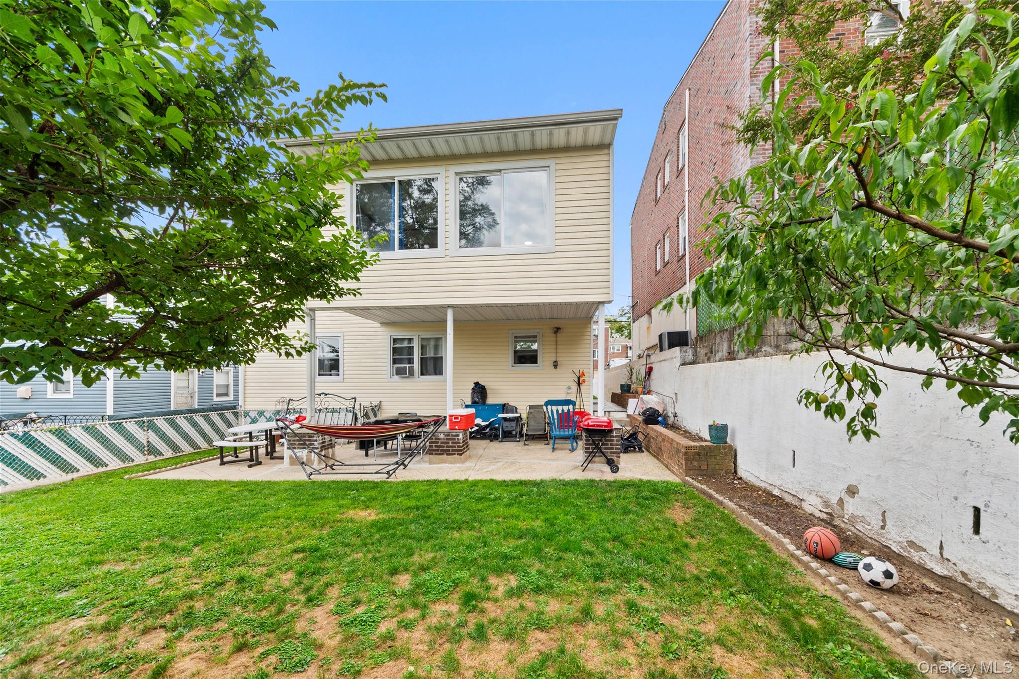 75 Stevens Avenue, Yonkers, NY 10704