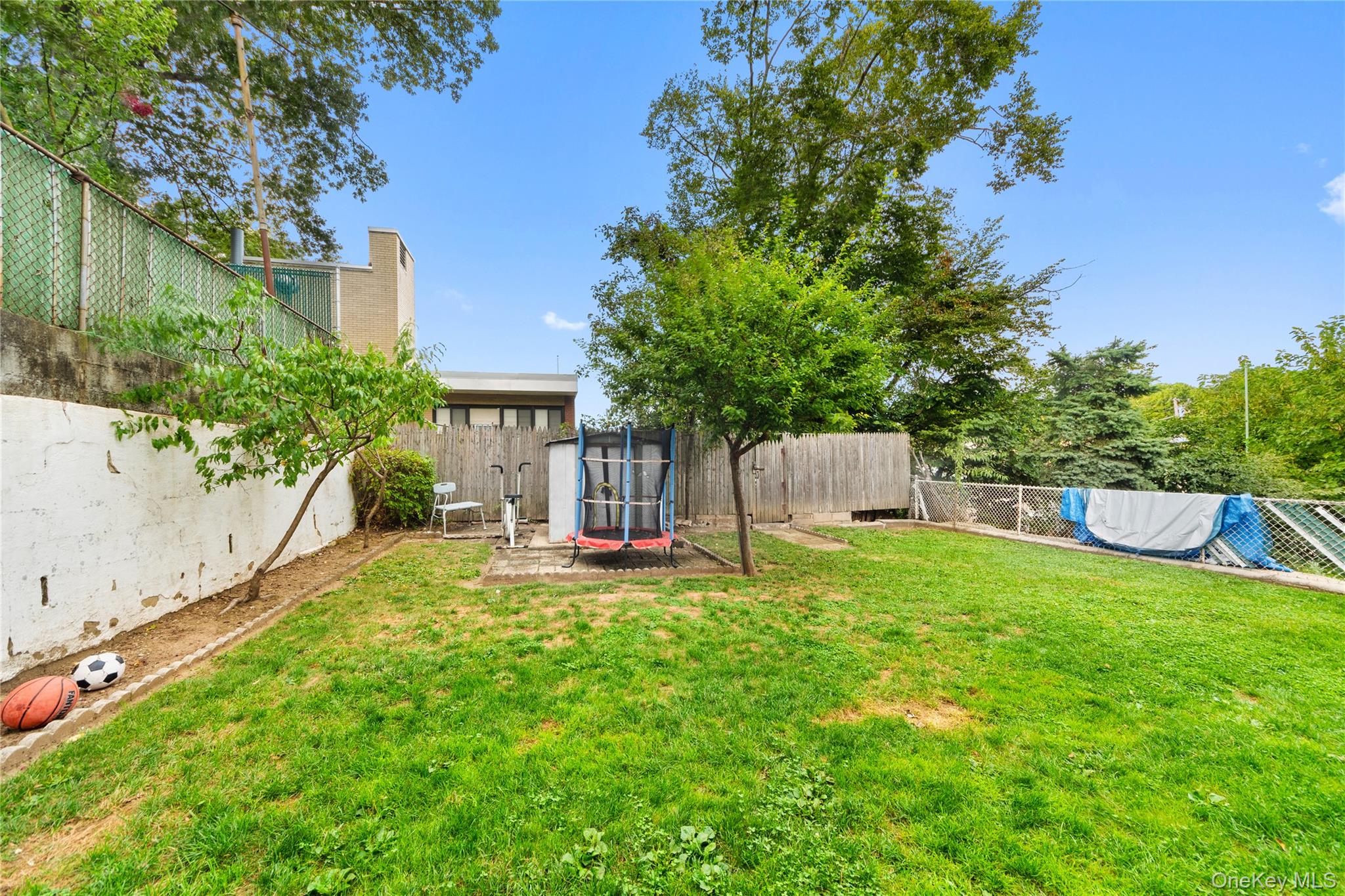 75 Stevens Avenue, Yonkers, NY 10704