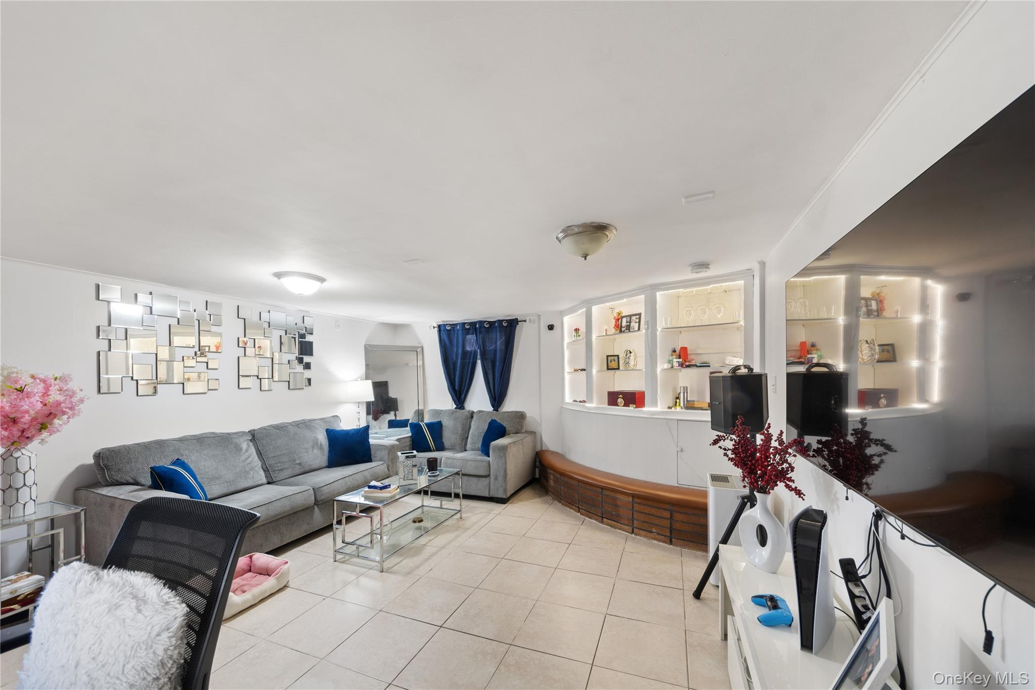 75 Stevens Avenue, Yonkers, NY 10704