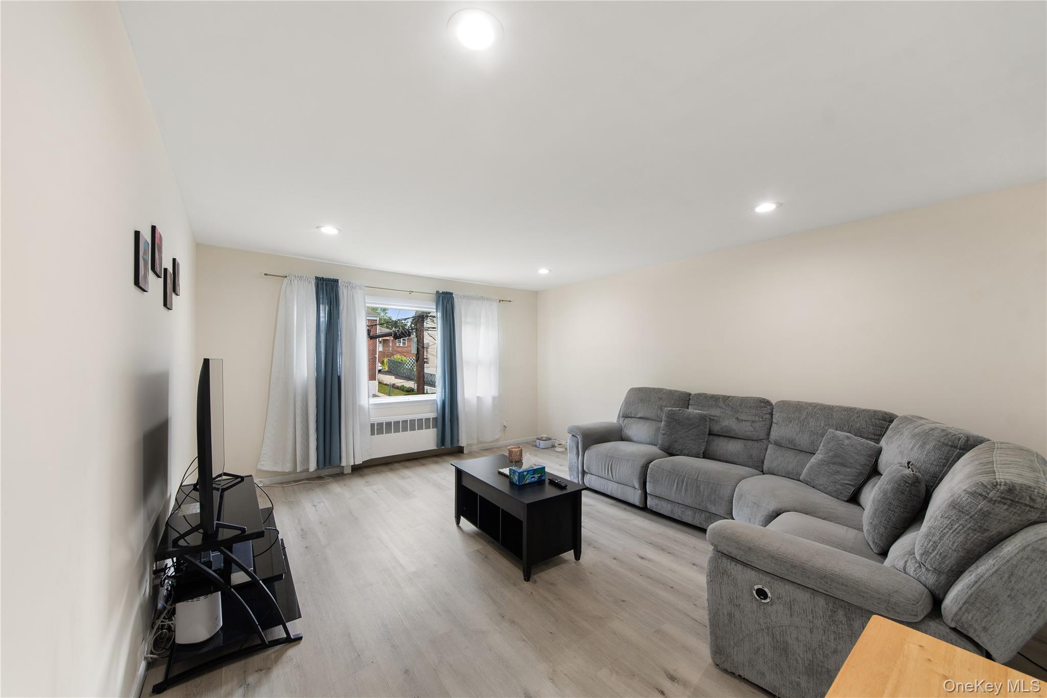 75 Stevens Avenue, Yonkers, NY 10704