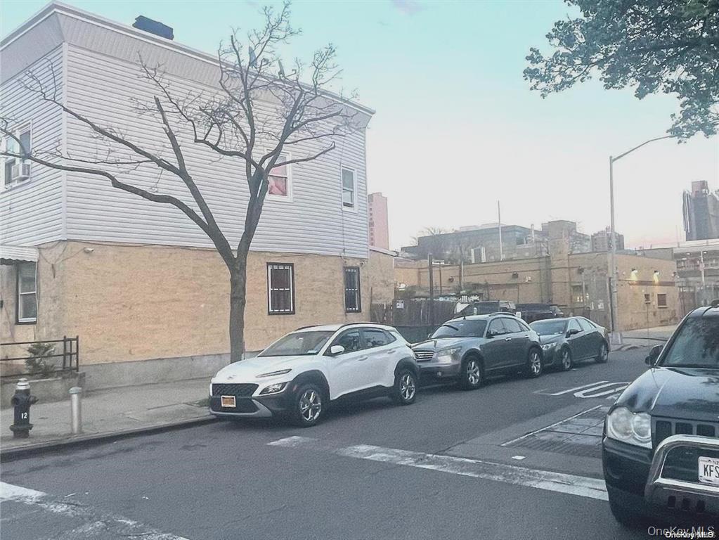 14402 91 Avenue, Jamaica, NY 11435