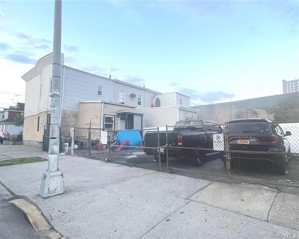 14402 91 Avenue, Jamaica, NY 11435