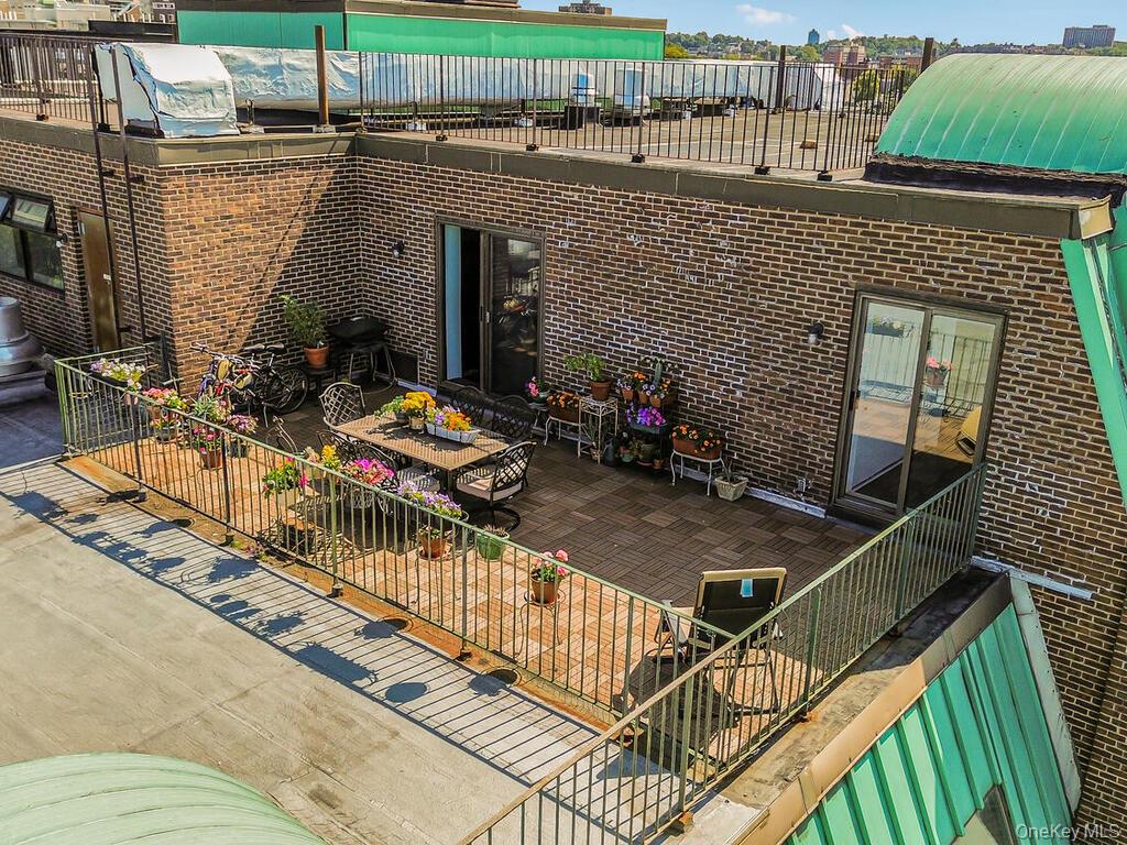 23 Water Grant Street # 11A, Yonkers, NY 10701