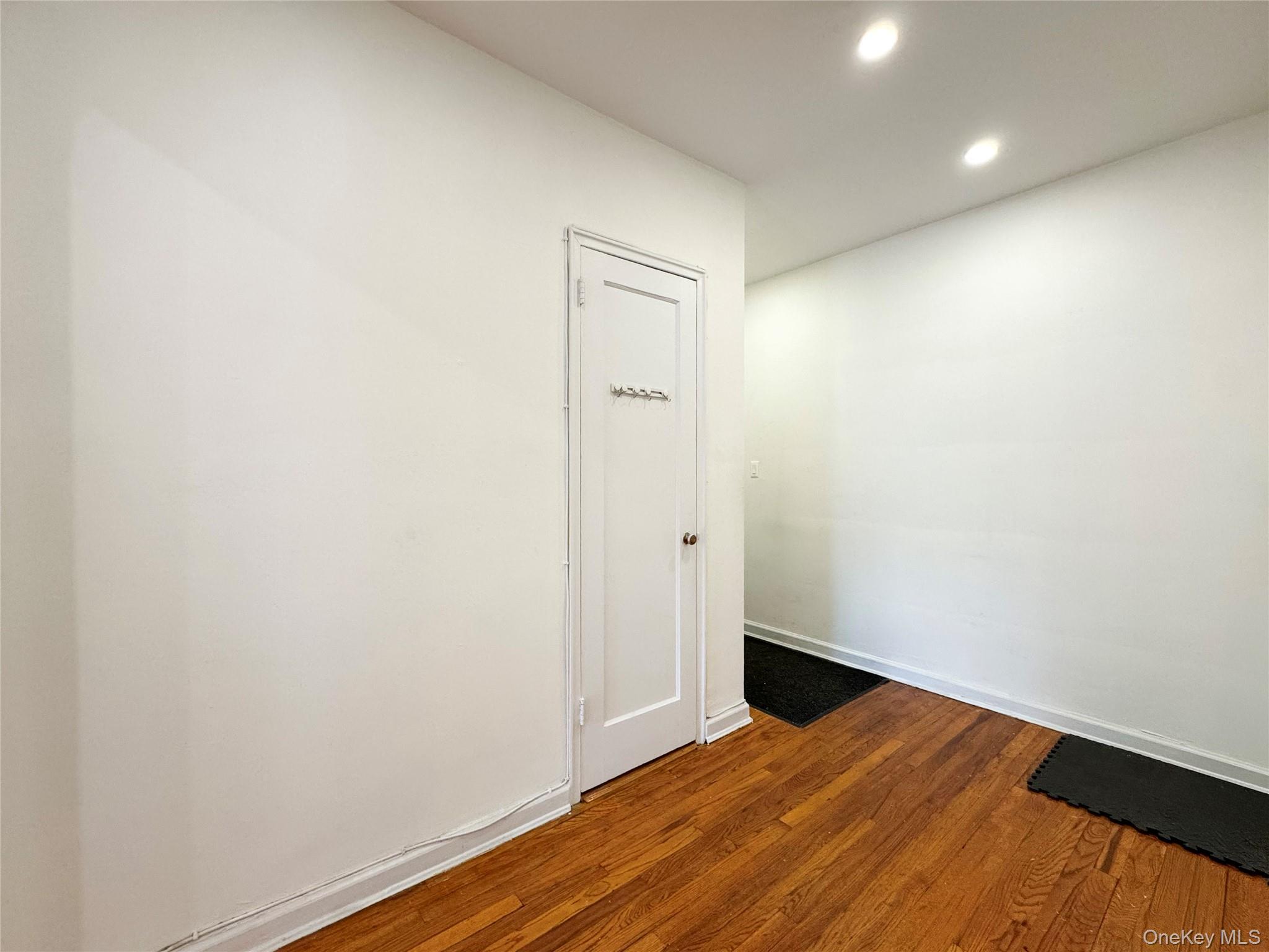 37-31 149th st # 2m, Flushing, NY 11354