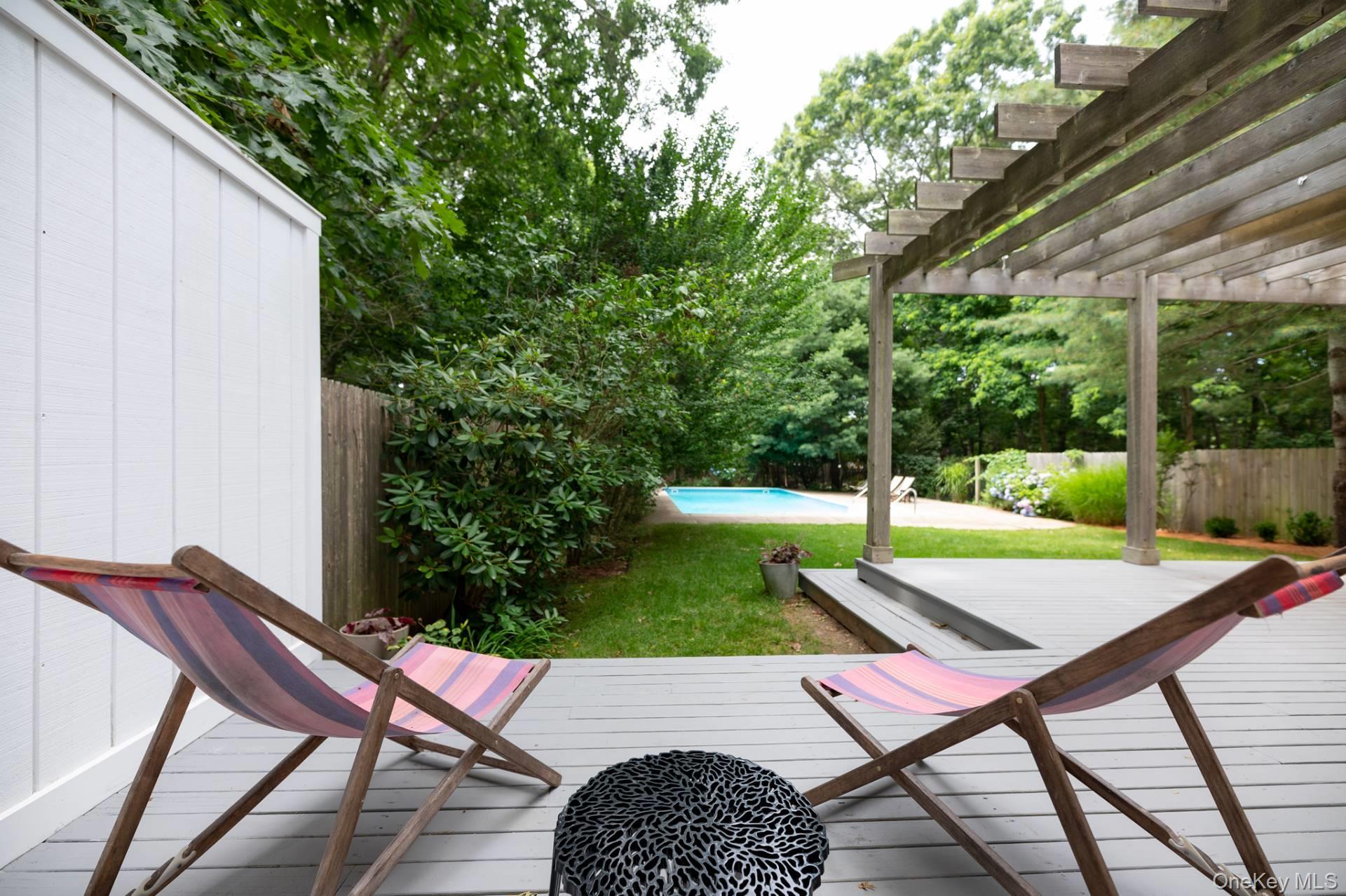 175 Warfield Way, Southampton, NY 11968