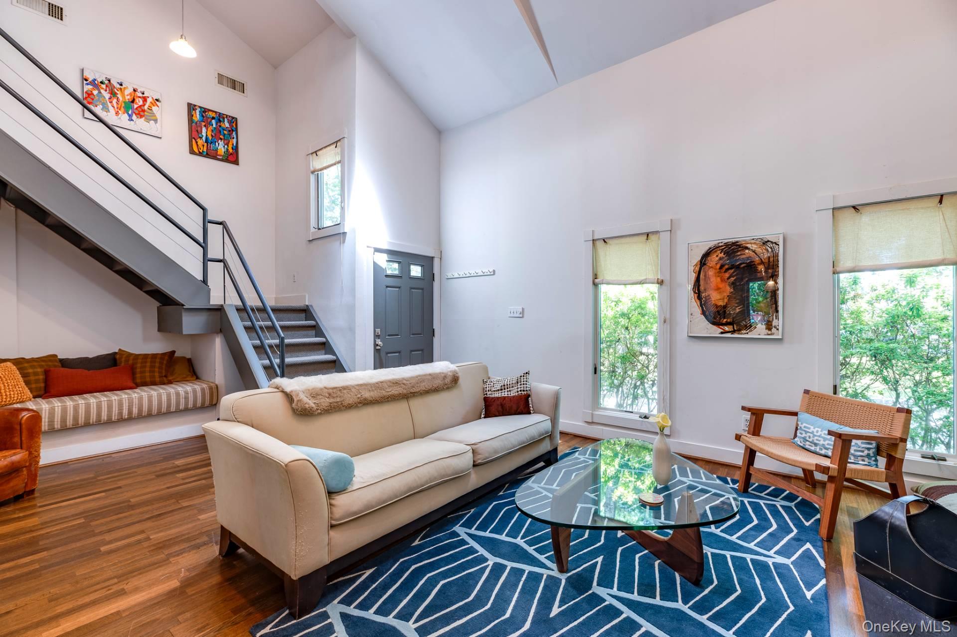 175 Warfield Way, Southampton, NY 11968