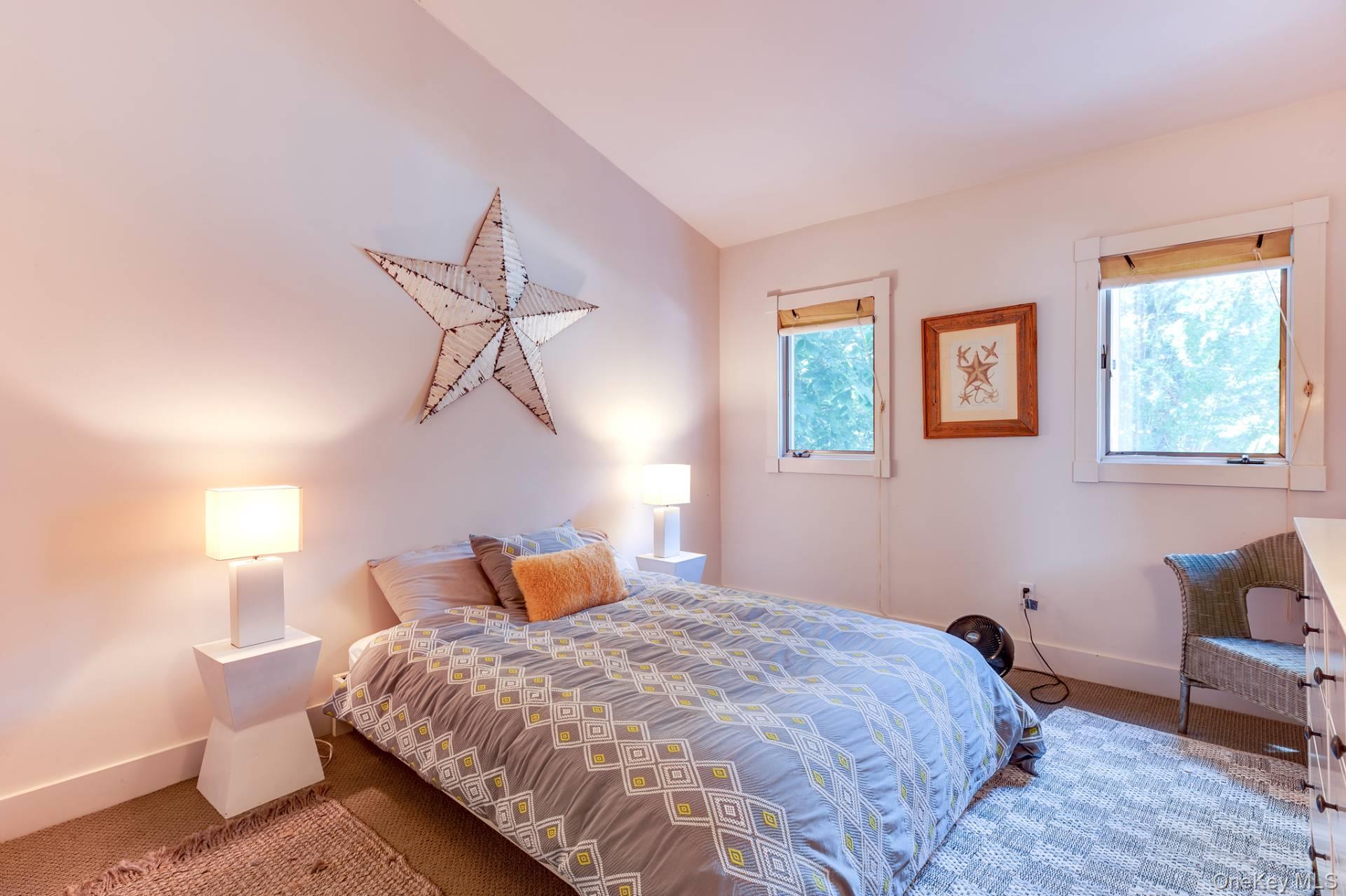 175 Warfield Way, Southampton, NY 11968