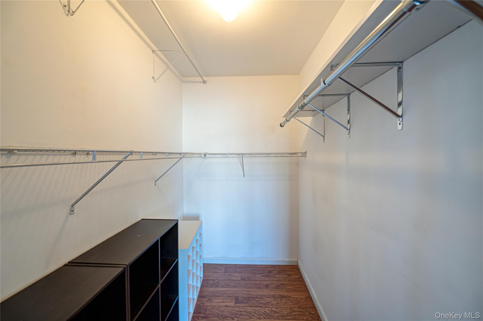 1113 Savoy Drive, Melville, NY 11747