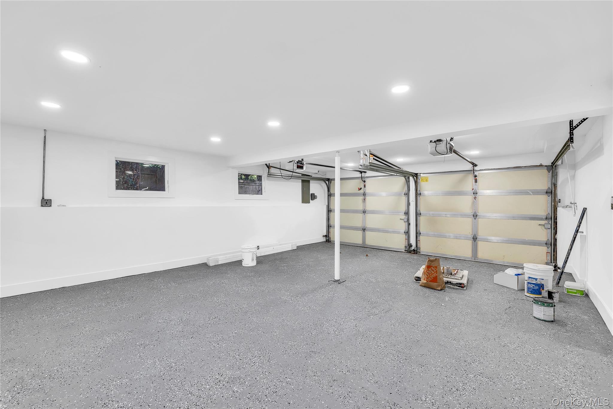 1 Richardson Avenue, Sea Cliff, NY 11579